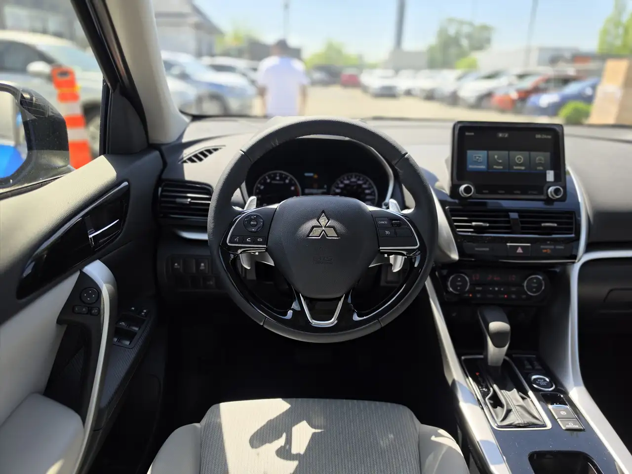 Mitsubishi Eclipse Cross снимка Mitsubishi Eclipse Cross