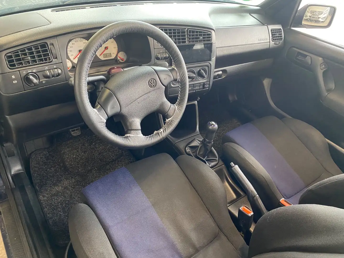 Volkswagen Golf Bleu - 2