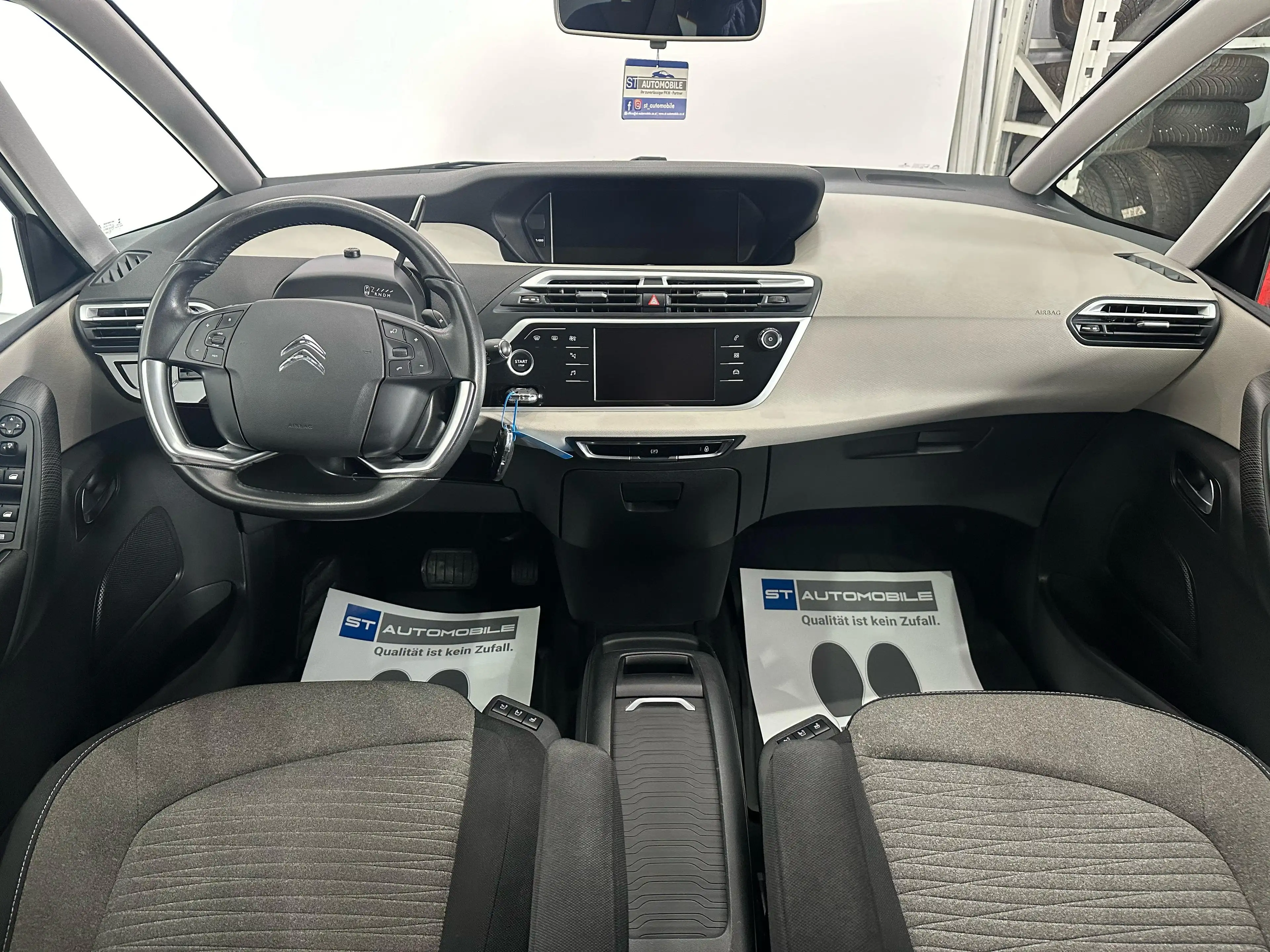 Citroen Grand C4 SpaceTourer Feel Aut. // 1.BESITZ // 7-SITZER // PDC // — photo 11