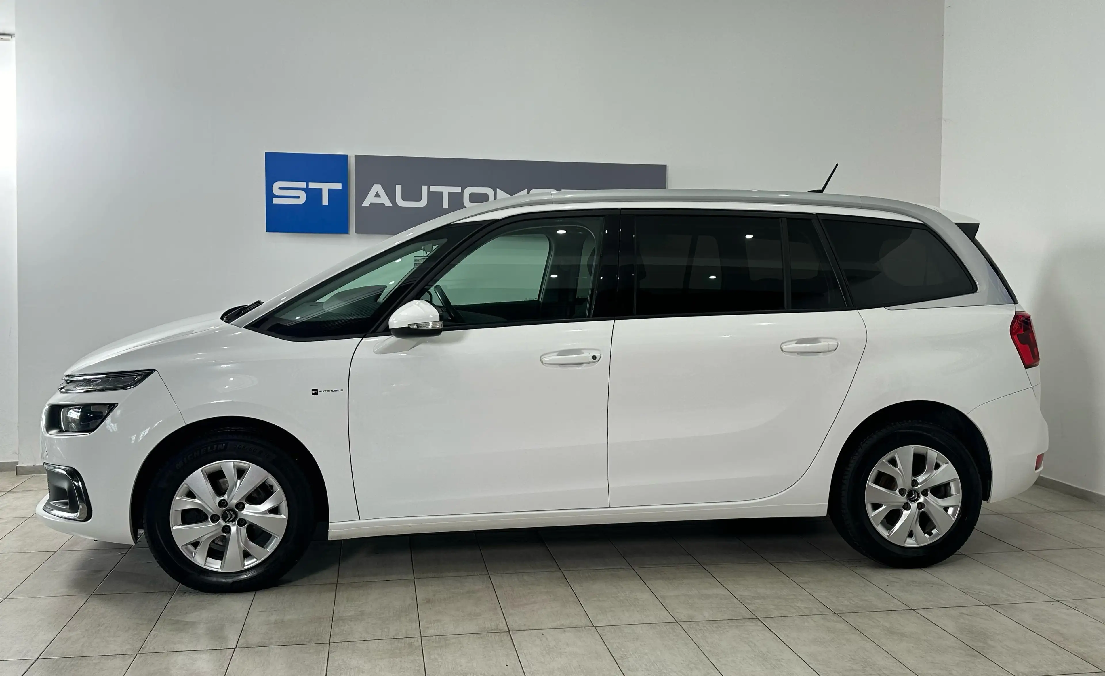 Citroen Grand C4 SpaceTourer Feel Aut. // 1.BESITZ // 7-SITZER // PDC // — photo 7