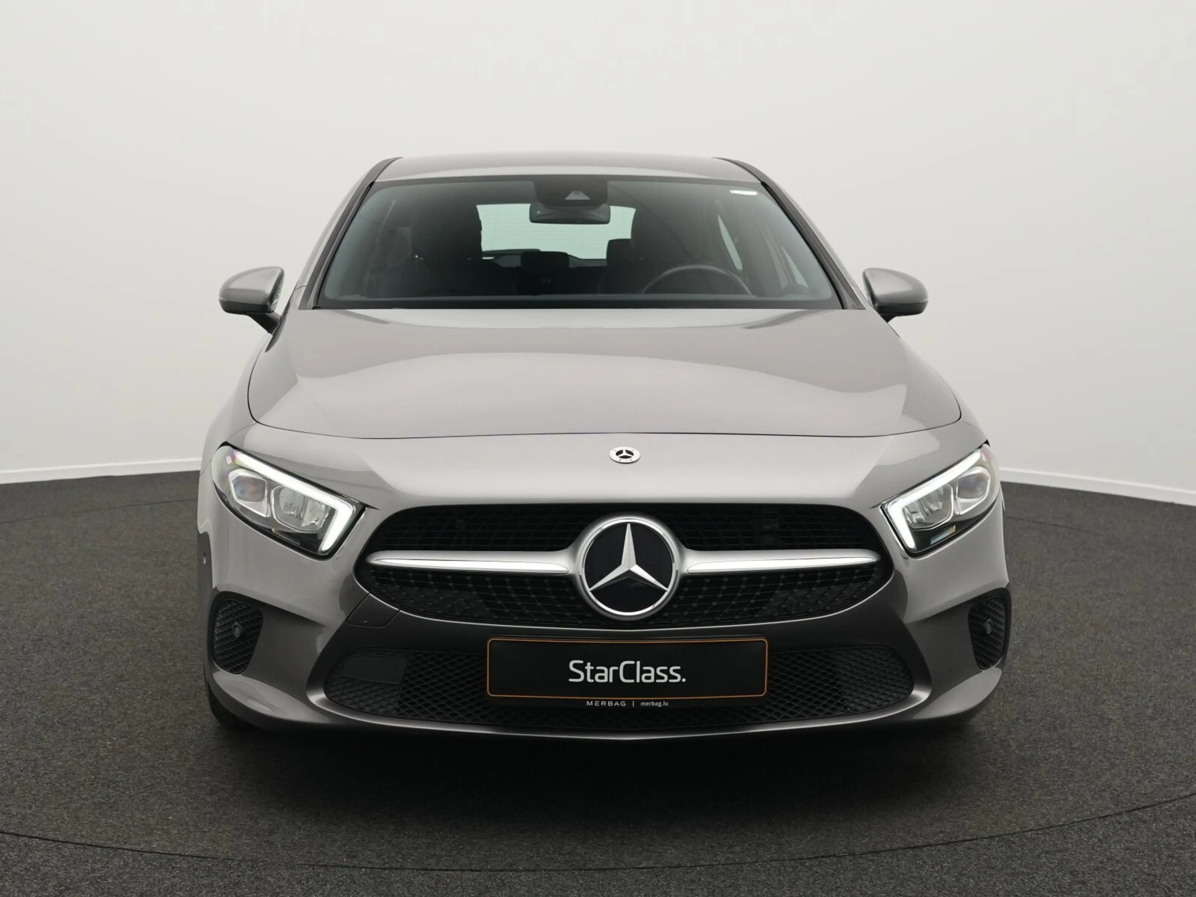 Mercedes-Benz A 180 A 180 Style LED+Kamera+MBUX Navi/Autom./Klima — photo 2