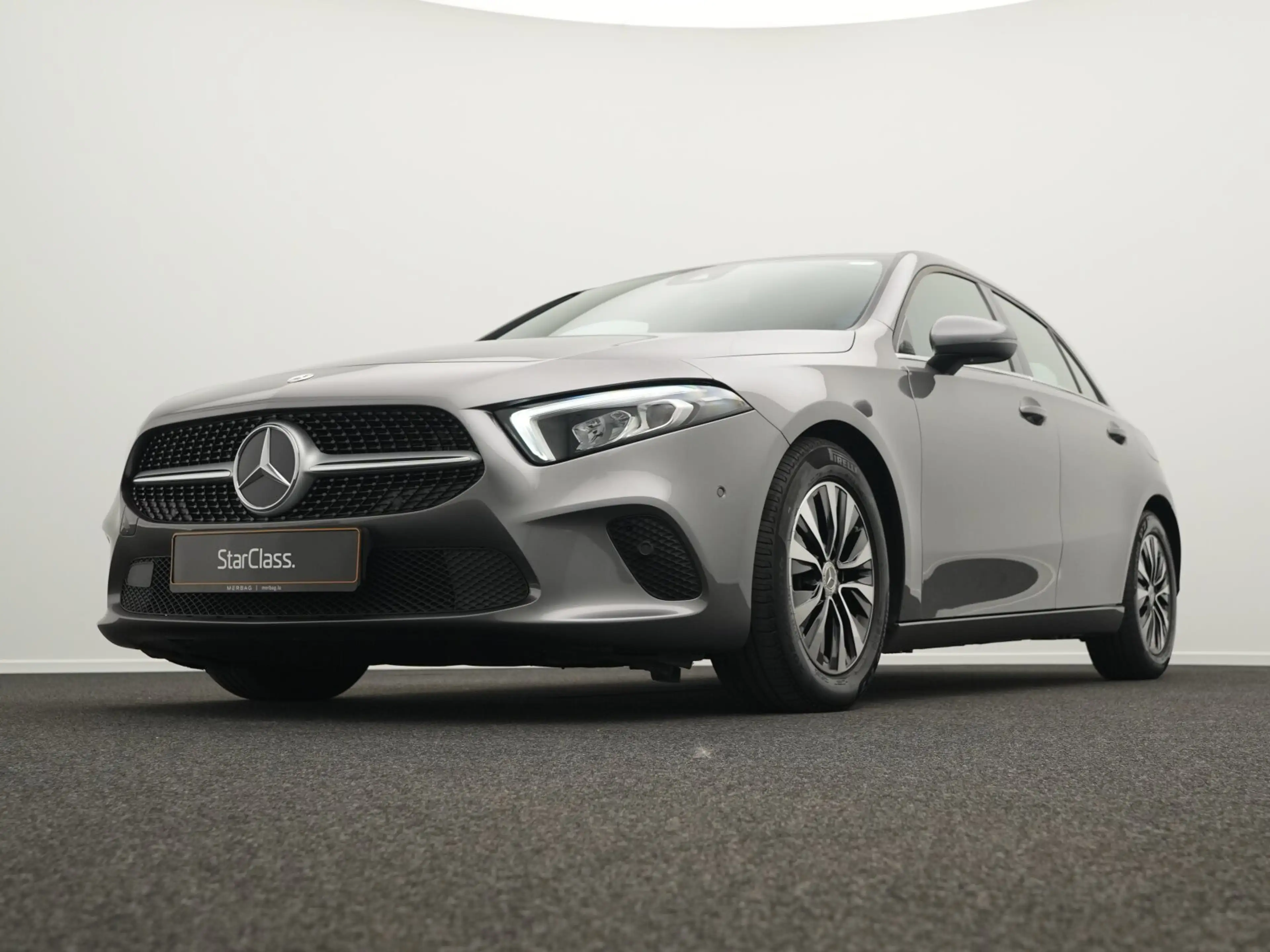 Mercedes-Benz A 180 A 180 Style LED+Kamera+MBUX Navi/Autom./Klima — photo 10