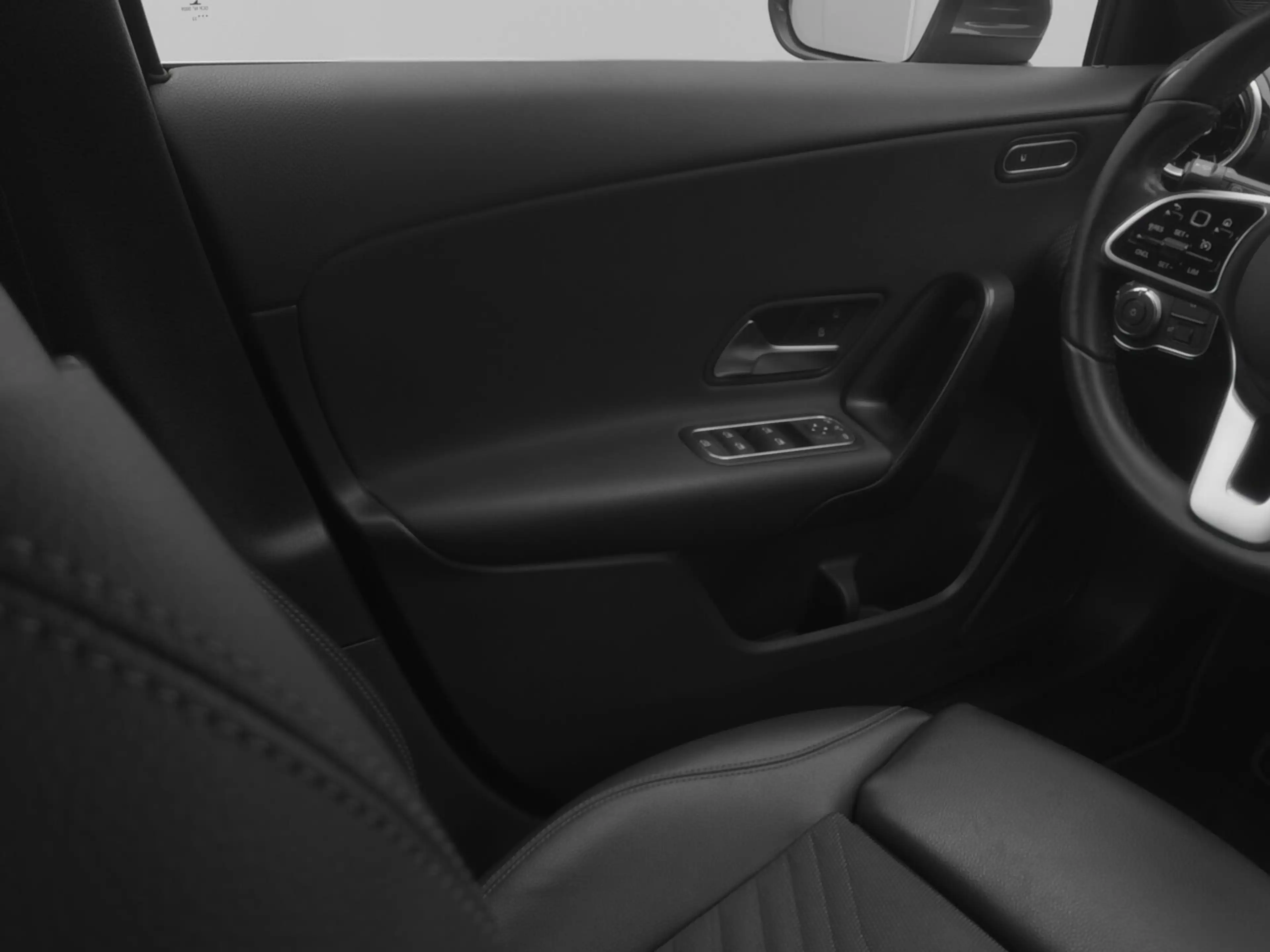 Mercedes-Benz A 180 A 180 Style LED+Kamera+MBUX Navi/Autom./Klima — photo 22