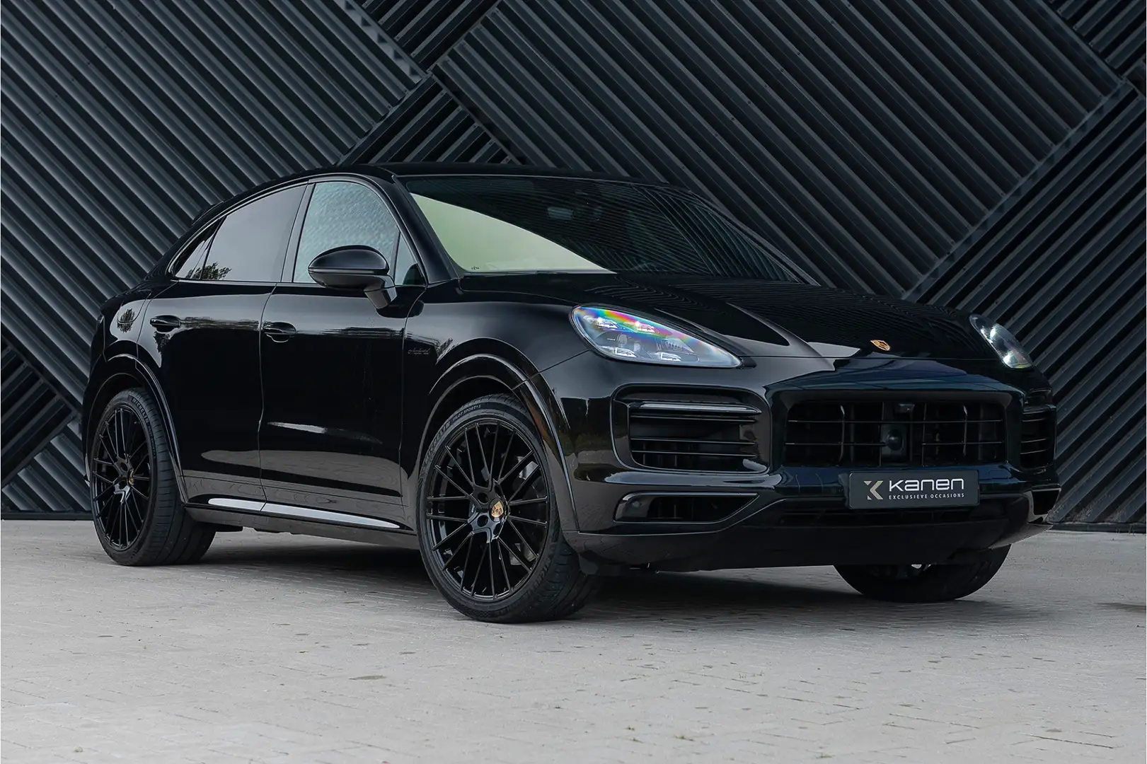 Porsche Cayenne Coupé 3.0 E-Hybrid Sport Design ACC Pano GTS stoel Zwart - 1