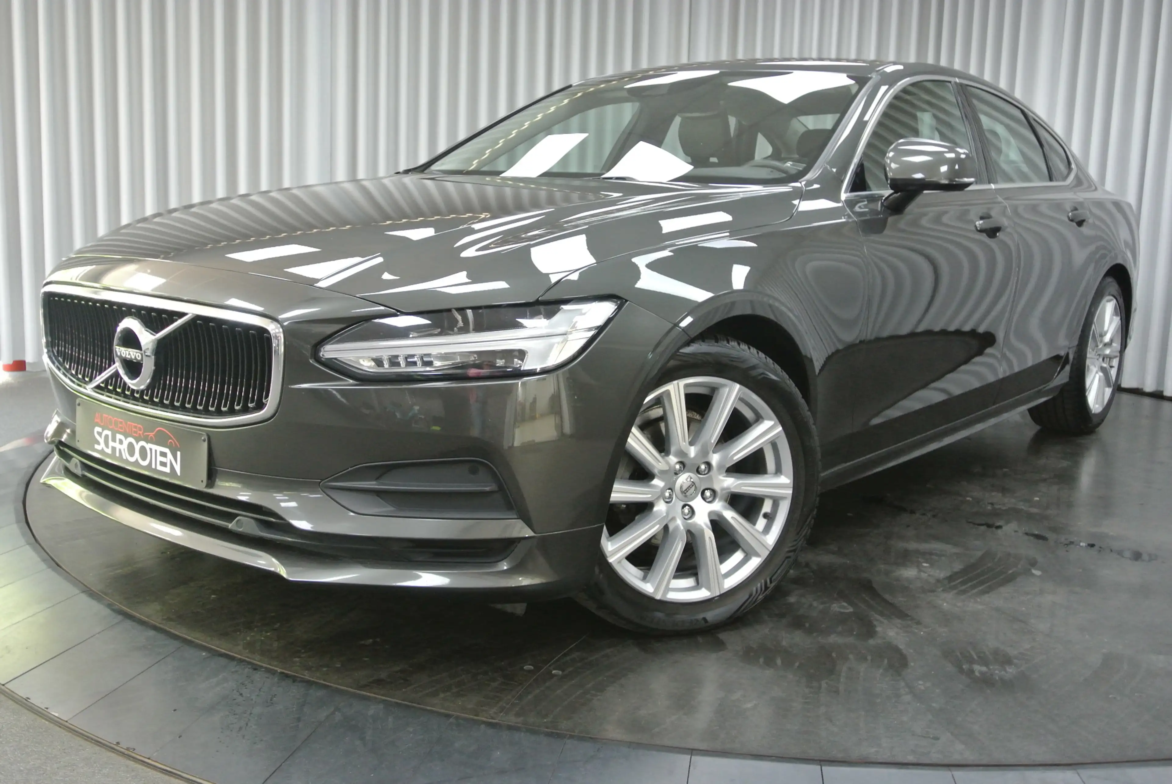 Volvo S90 D3 Geartronic Momentum — photo 5