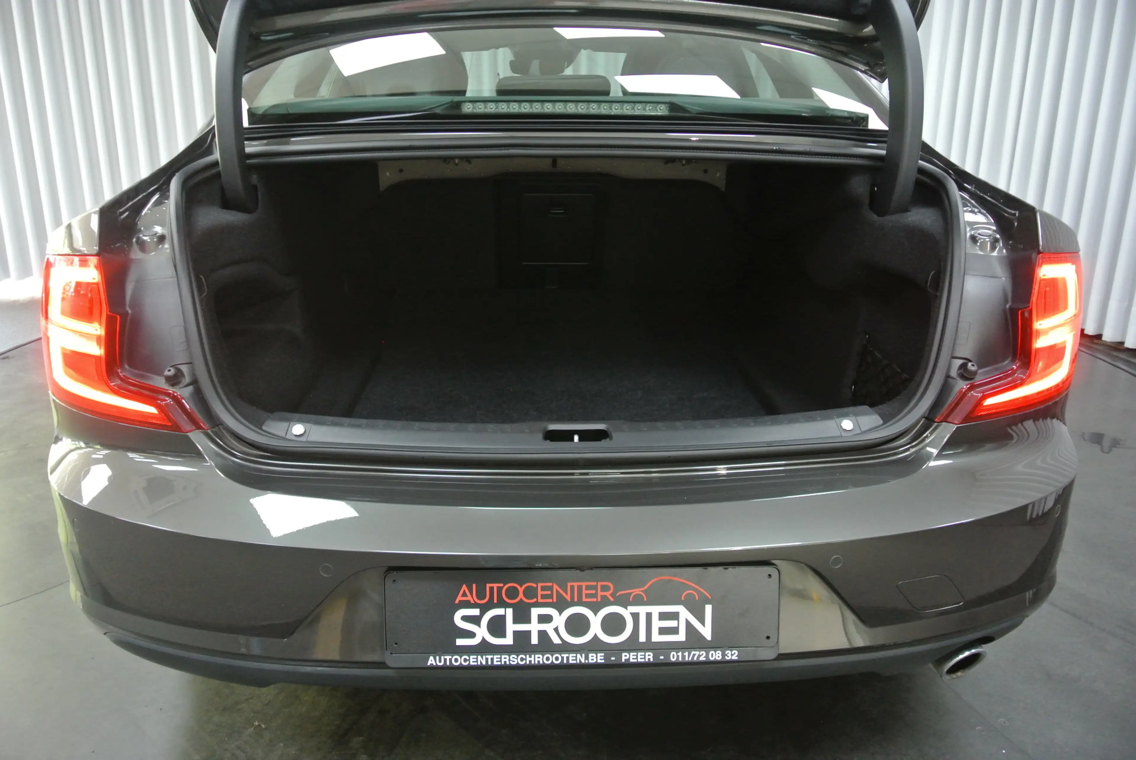 Volvo S90 D3 Geartronic Momentum — photo 10