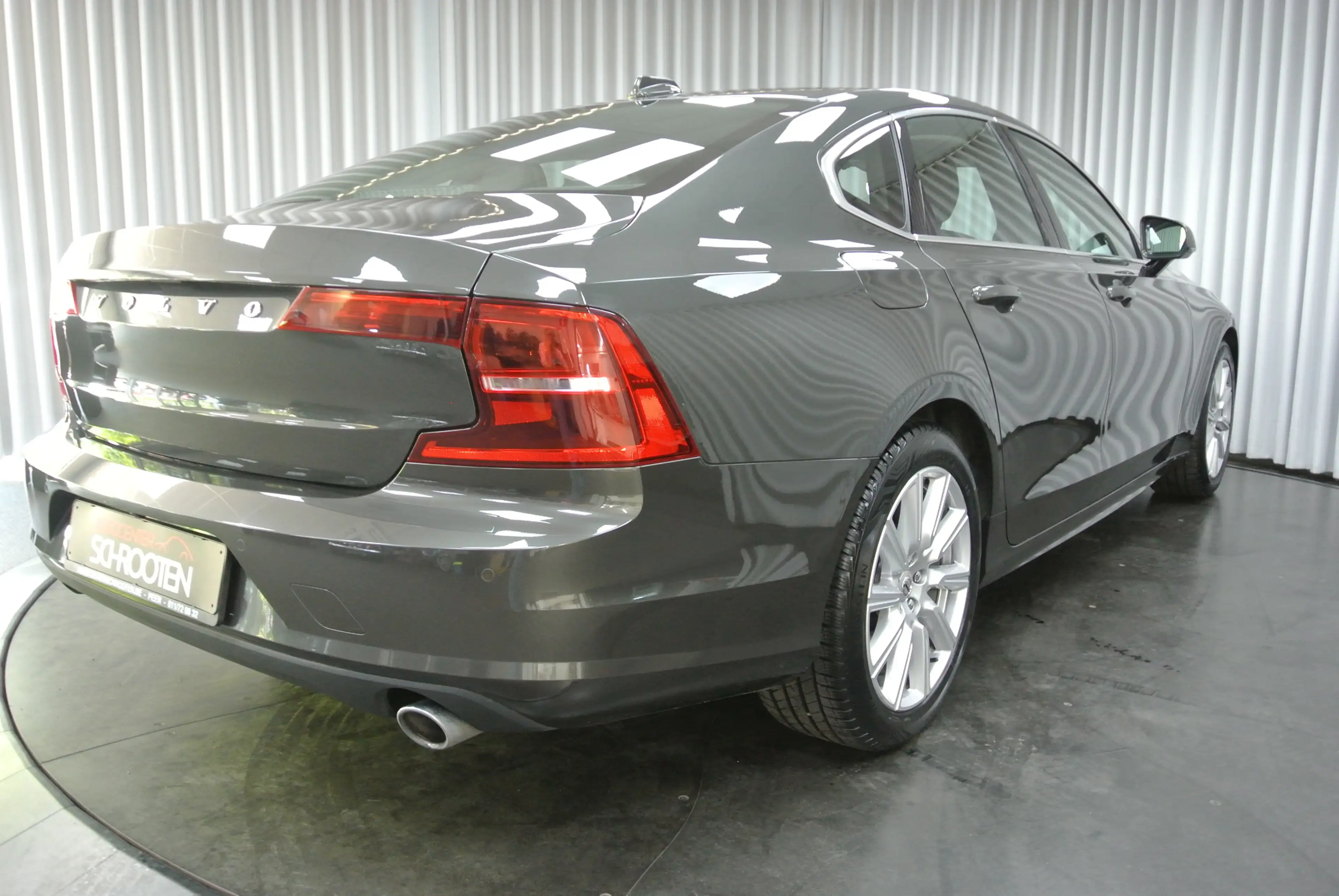 Volvo S90 D3 Geartronic Momentum — photo 8