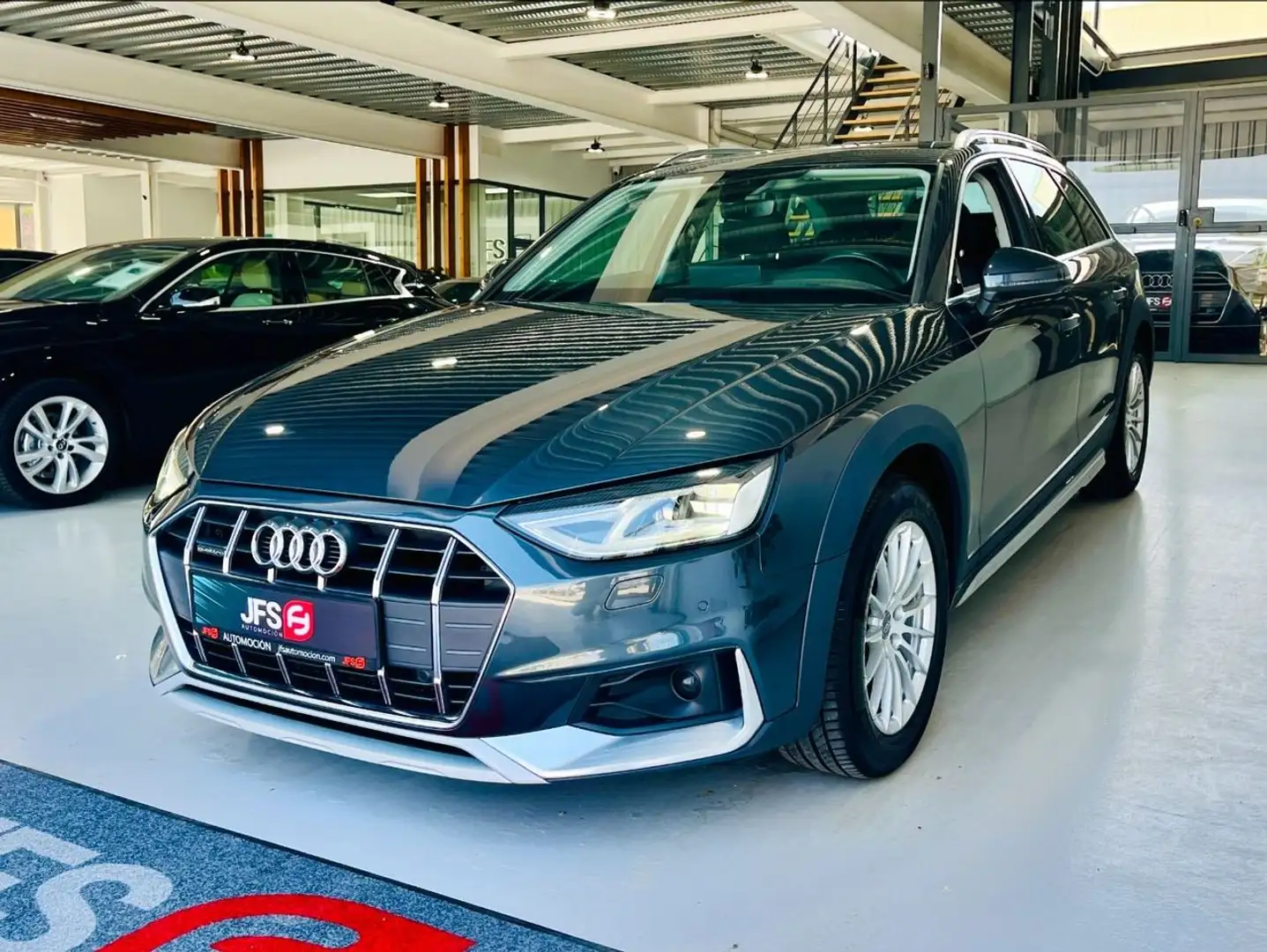 Audi A4 allroad Quattro 2.0 TDI 190 CV Gris - 2