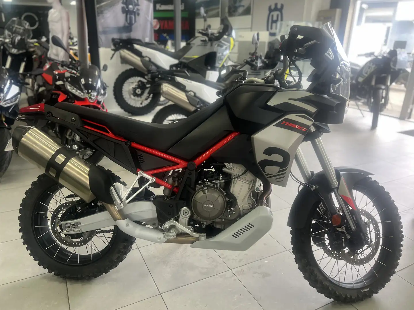 Aprilia Tuareg Grey - 1