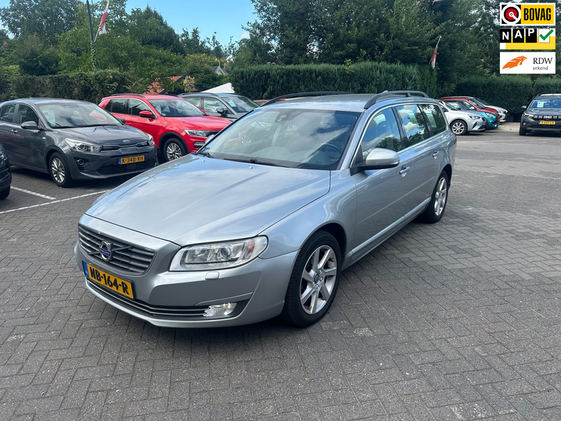 Volvo V70 2.0 D3 Polar+ , leer , navigatie 110 kw euro6
