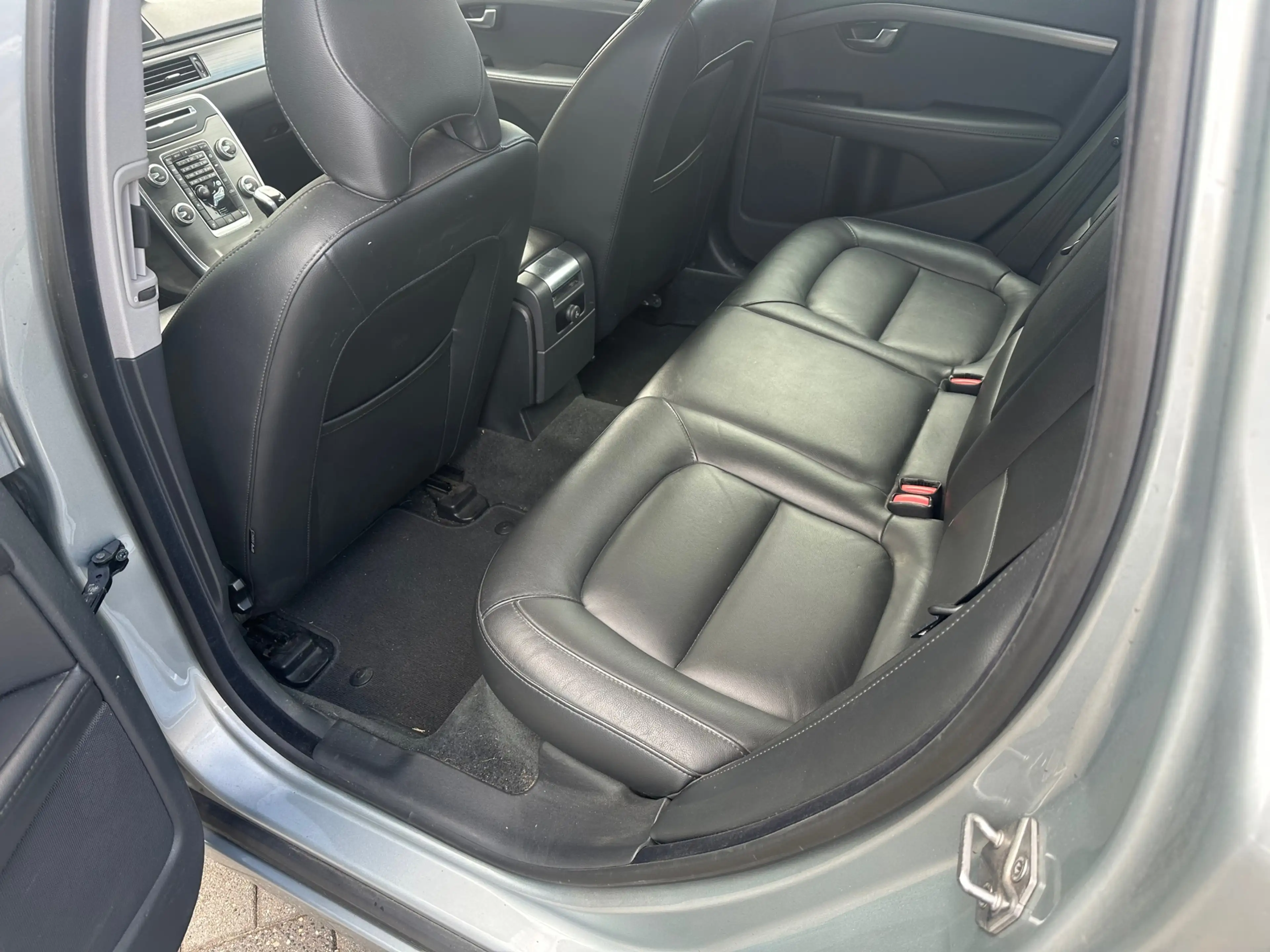 Volvo V70 2.0 D3 Polar+ , leer , navigatie 110 kw euro6 — photo 7