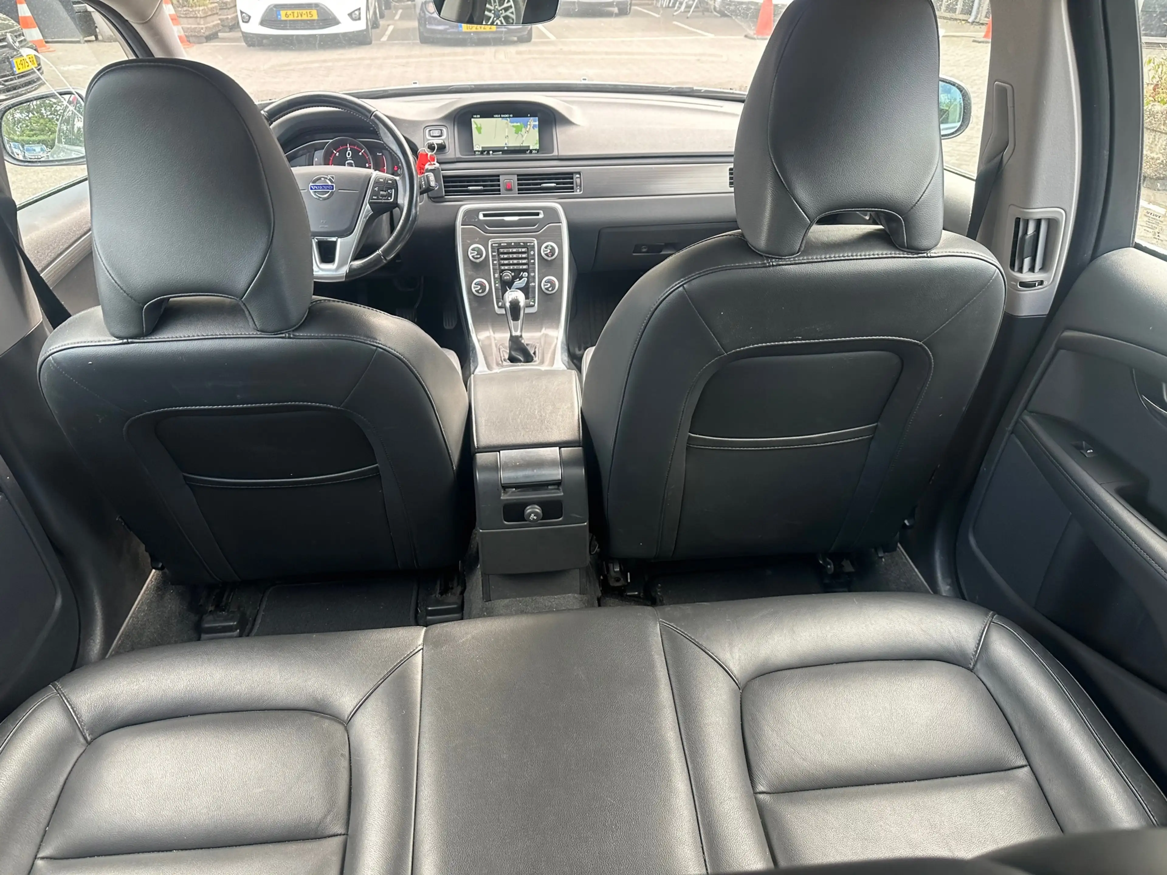 Volvo V70 2.0 D3 Polar+ , leer , navigatie 110 kw euro6 — photo 6