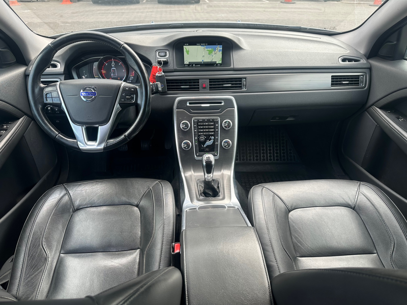 Volvo V70 2.0 D3 Polar+ , leer , navigatie 110 kw euro6 — photo 8