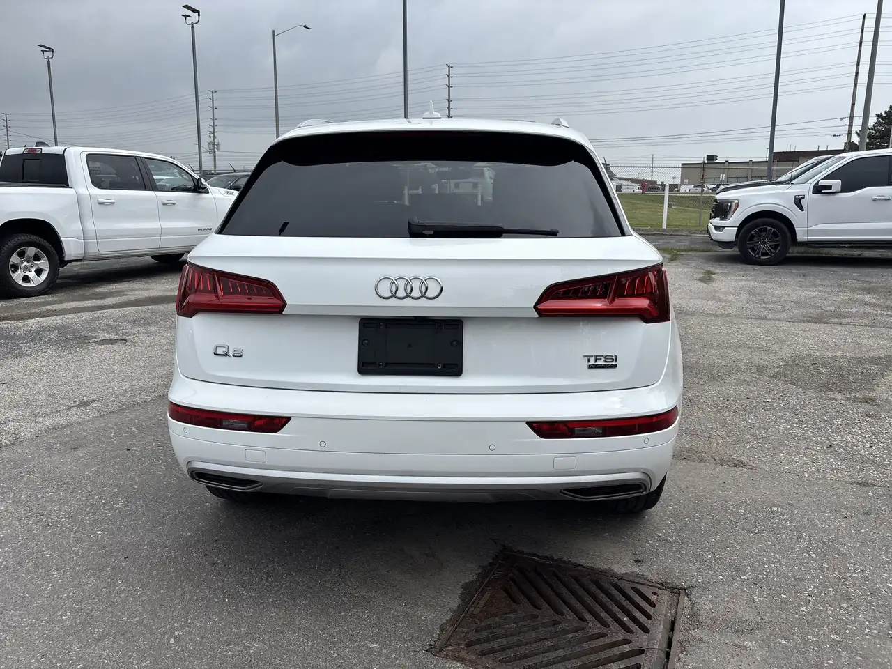 Audi Q5 снимка Audi Q5