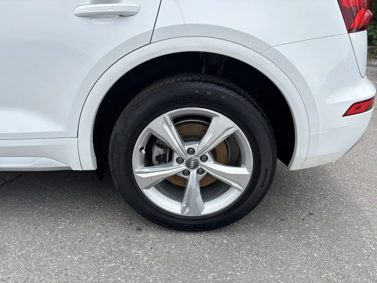 Audi Q5 снимка Audi Q5