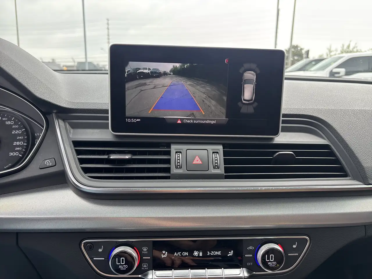Audi Q5 снимка Audi Q5