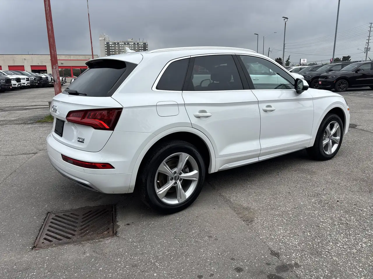 Audi Q5 снимка Audi Q5