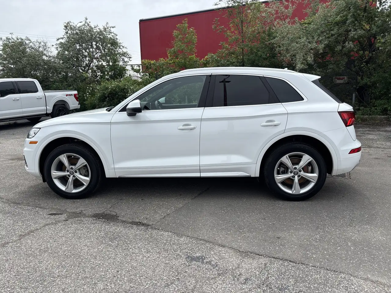 Audi Q5 снимка Audi Q5