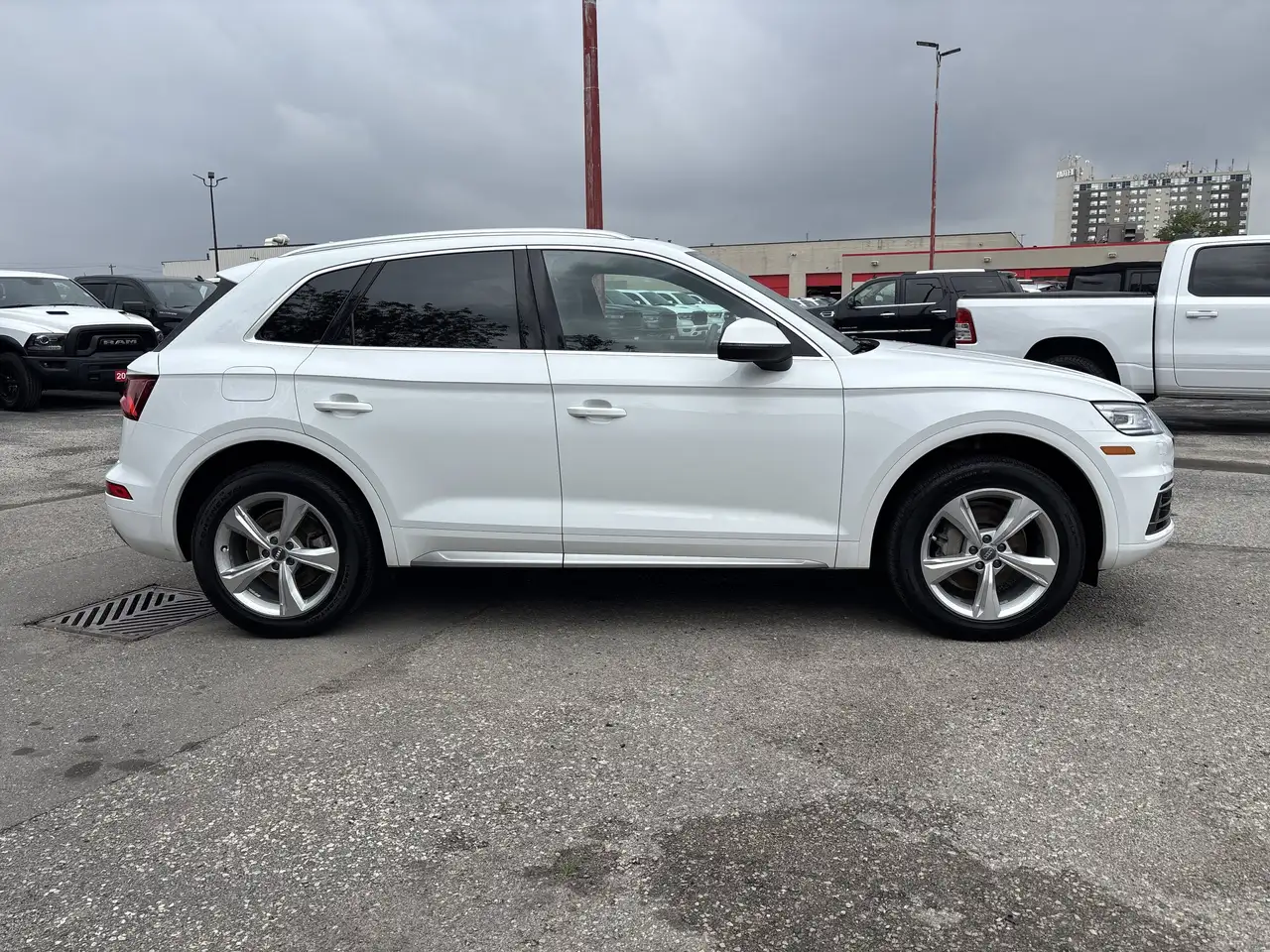 Audi Q5 снимка Audi Q5