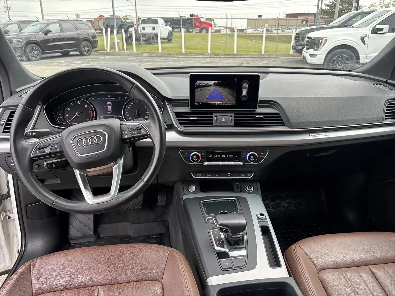 Audi Q5 снимка Audi Q5