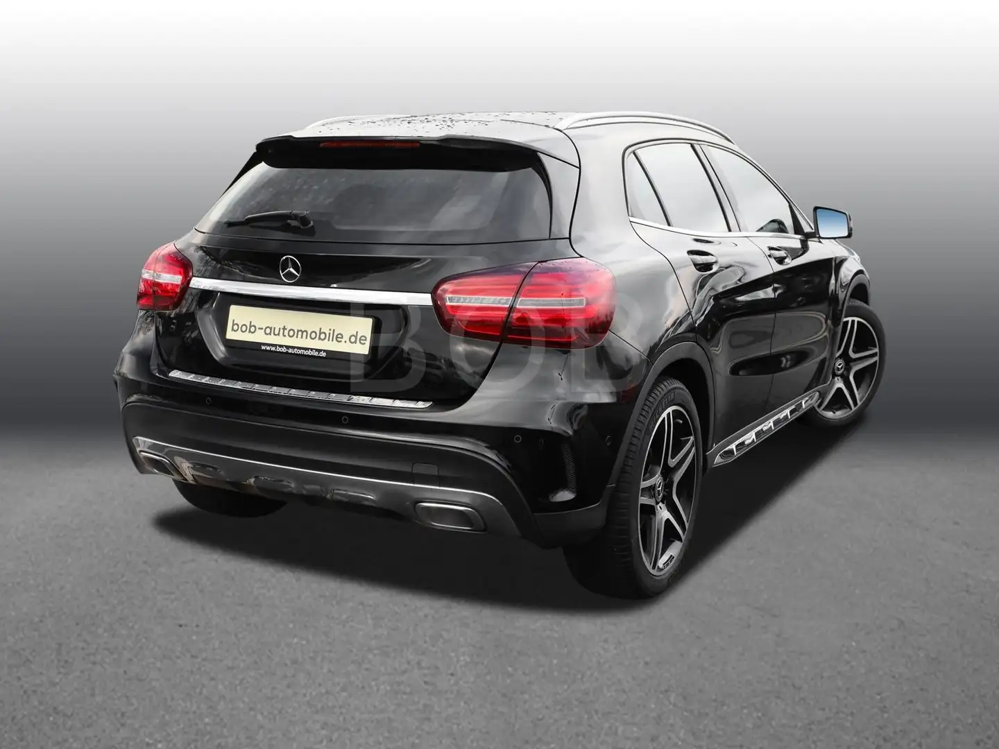 Mercedes-Benz GLA 180 AMG Line NAVI SHZ LM-Felgen Schwarz - 2