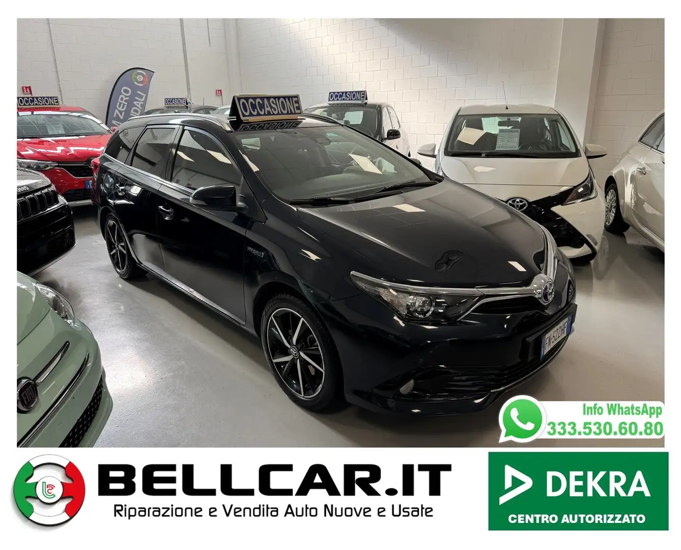 Toyota Auris Auris Touring Sports 1.8h Lounge cvt Fekete - 1