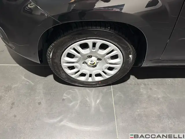 Fiat Panda view 8