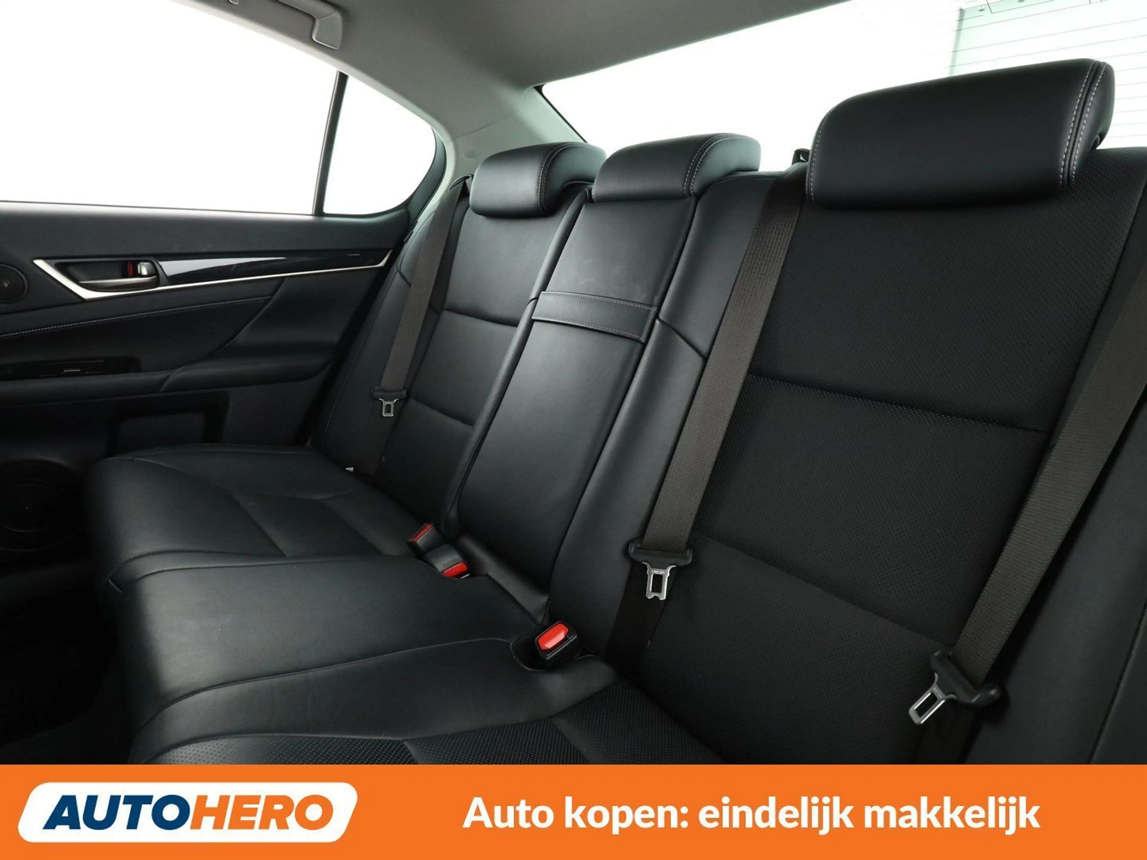 Lexus GS 300 GS 300h Luxe — photo 14