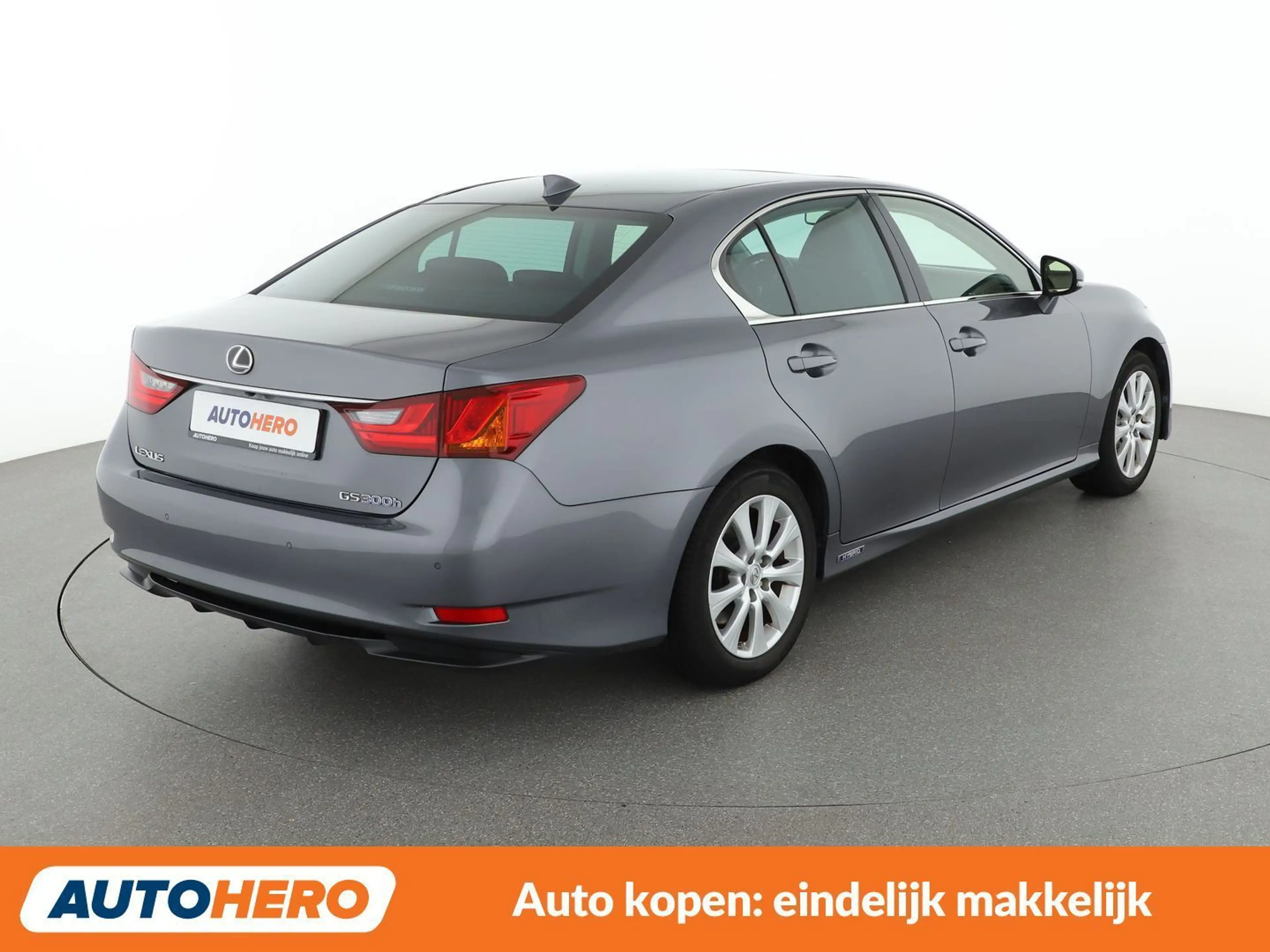 Lexus GS 300 GS 300h Luxe — photo 6