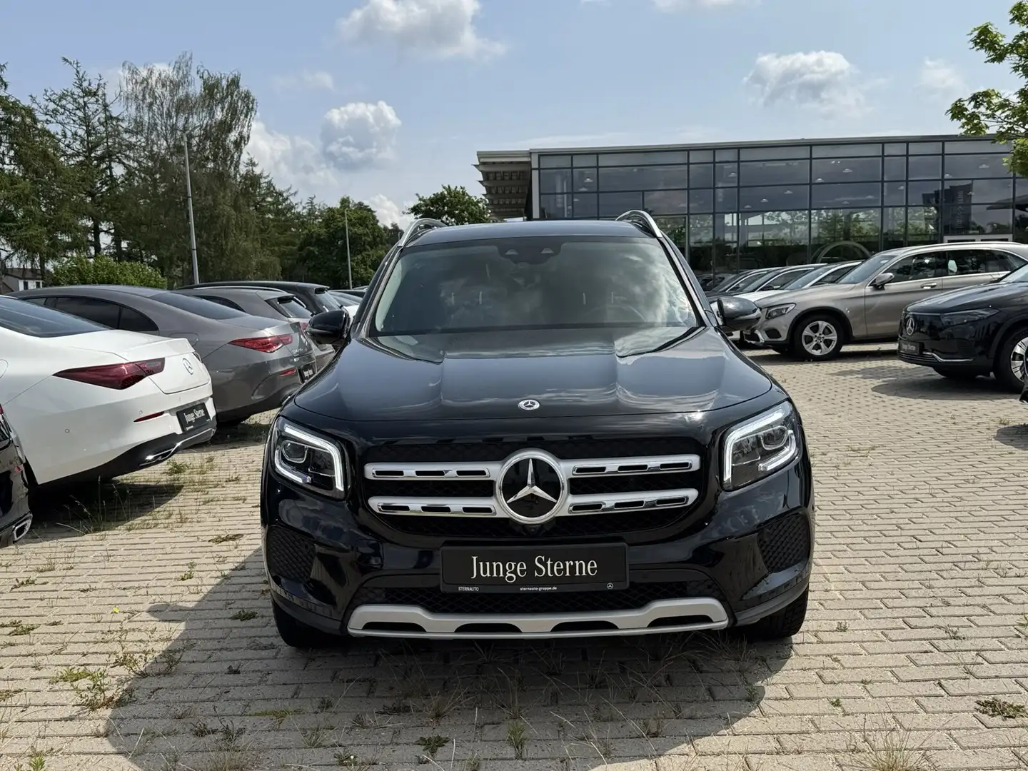 Mercedes-Benz GLB 200 GLB 200 d Style Navi Distronic Autom.Klima LED Sty Noir - 2