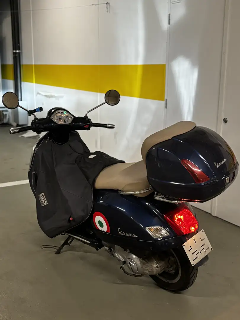Vespa GTS 125 Синій - 2