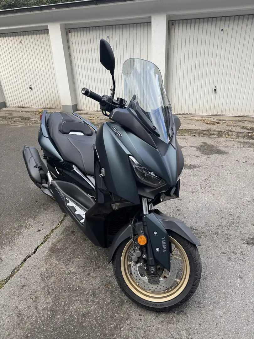 Yamaha X-Max 125 Tech Max Dark Patrol Zöld - 1