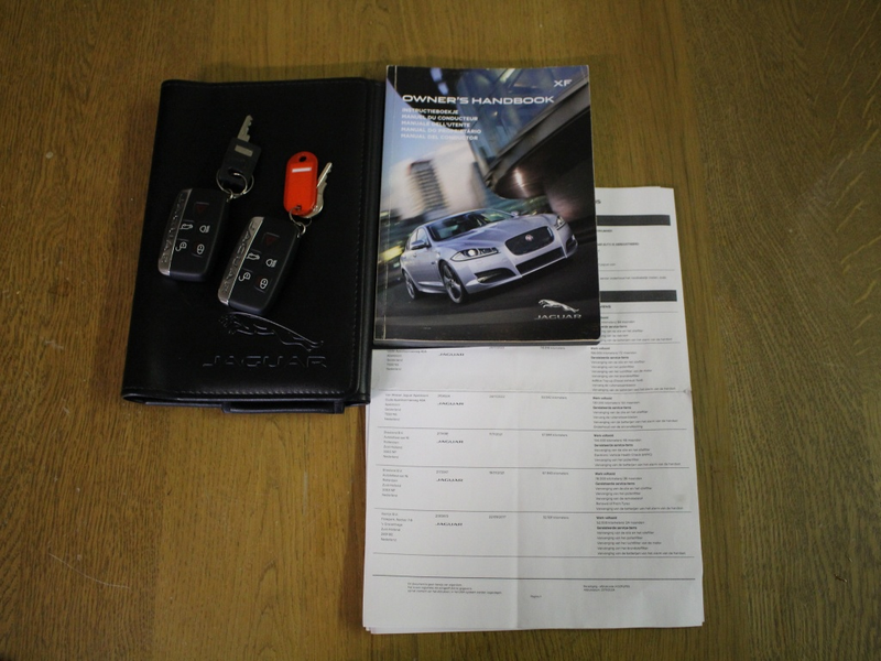 Jaguar XF 2.2D | Navi | Trekhaak | Camera | Stoelverwarming — photo 2