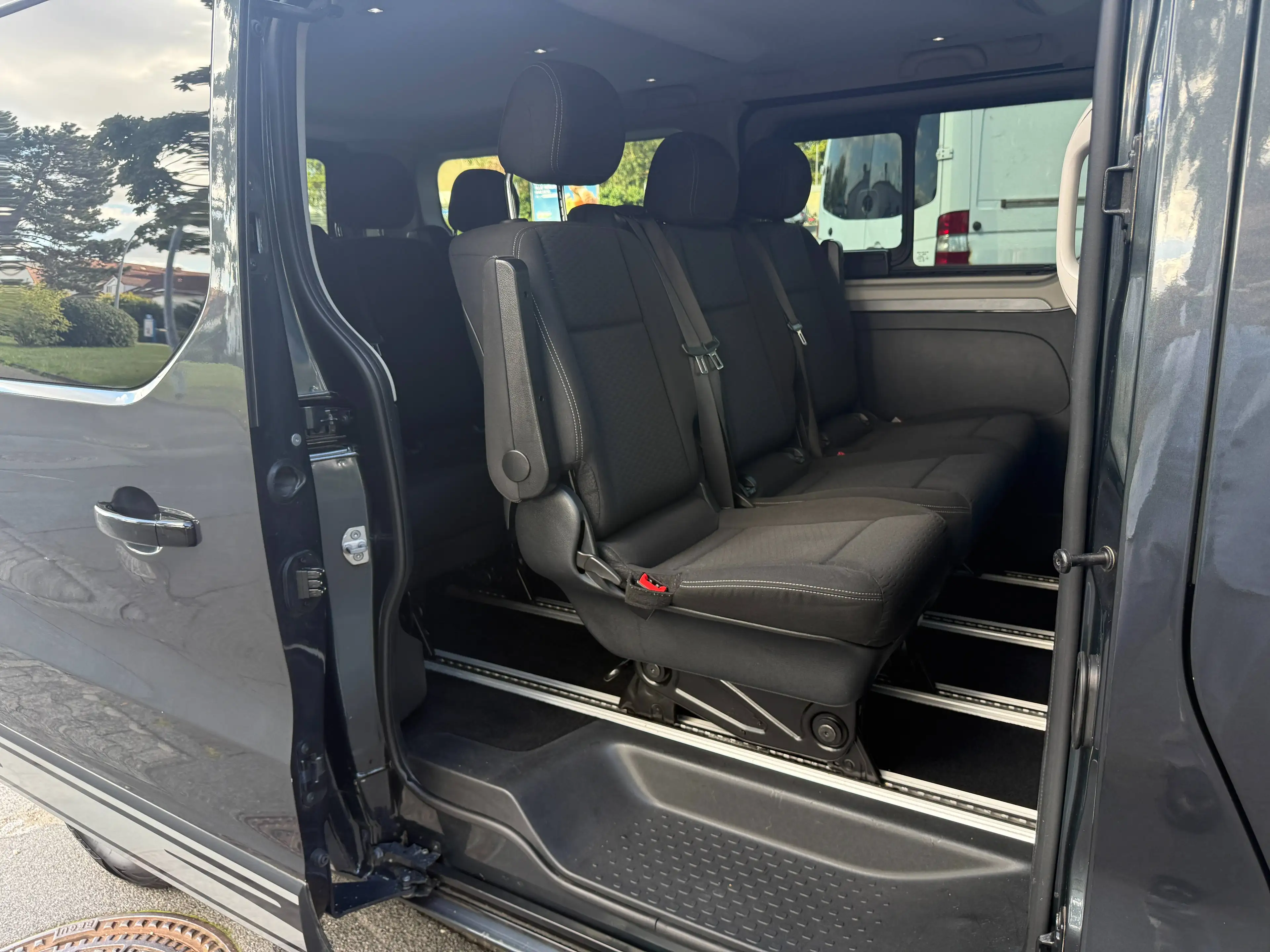 Opel Vivaro B 1.6 BiTurbo Tourer L2H1 2,7t (8xSITZER*PDC-KAMERA) — photo 14