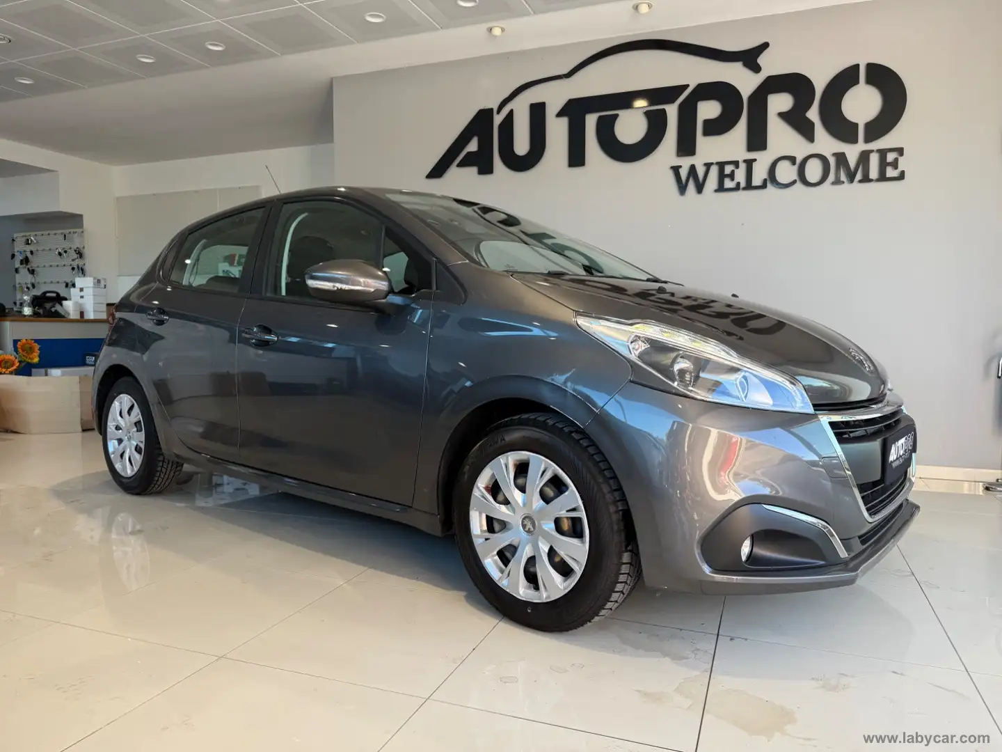 Peugeot 208 PureTech 82 5p. Allure - 2