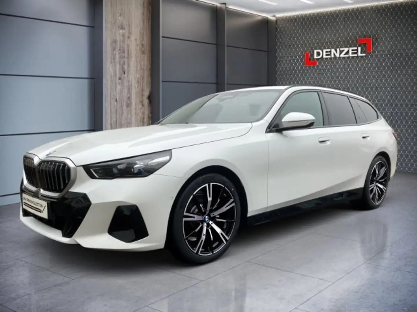 BMW 520 d xDrive Touring G61 B47 Weiß - 1