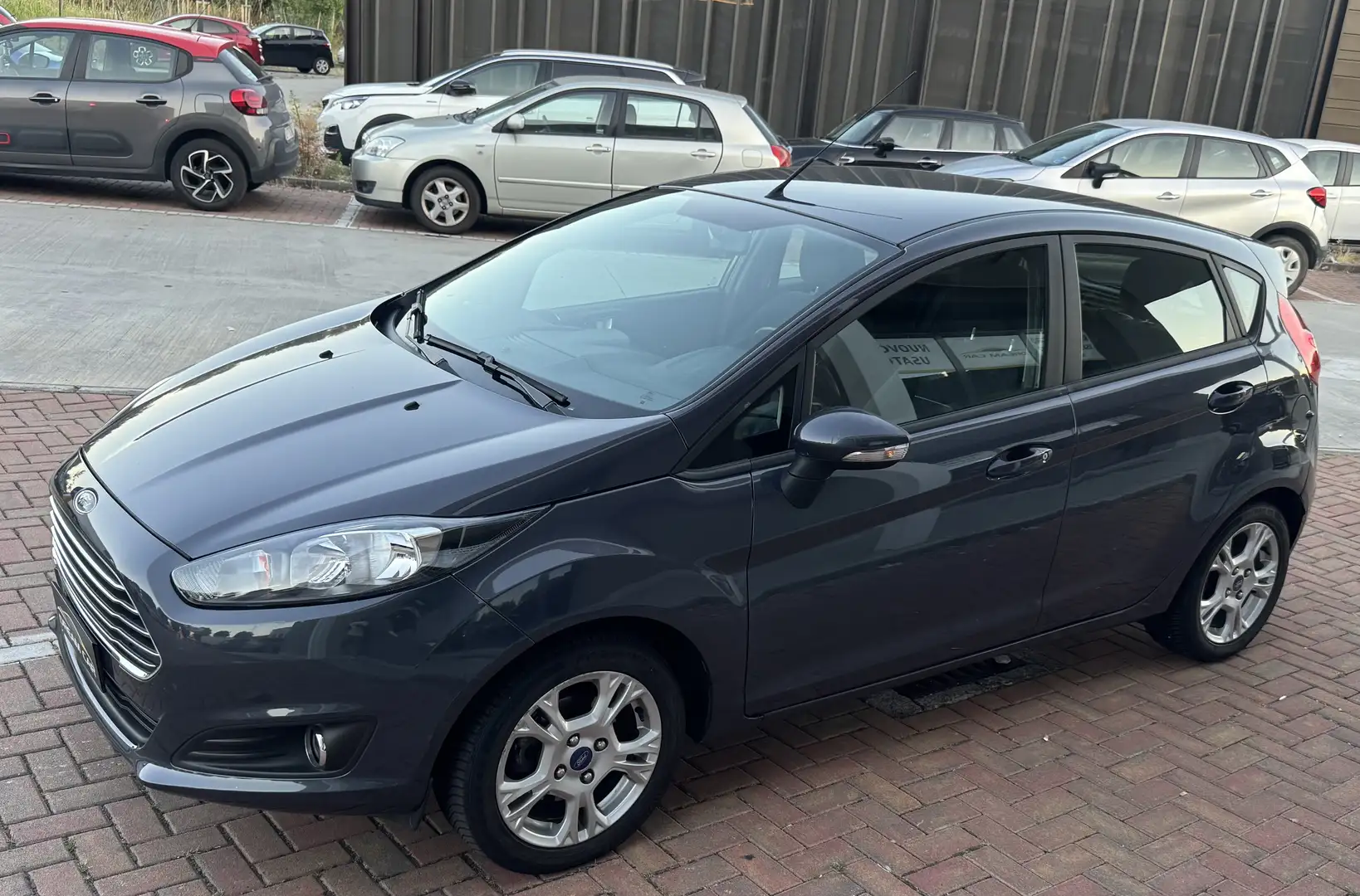 Ford Fiesta 5p 1.0 ecoboost Individual 100cv NEOPATENTATI - 1