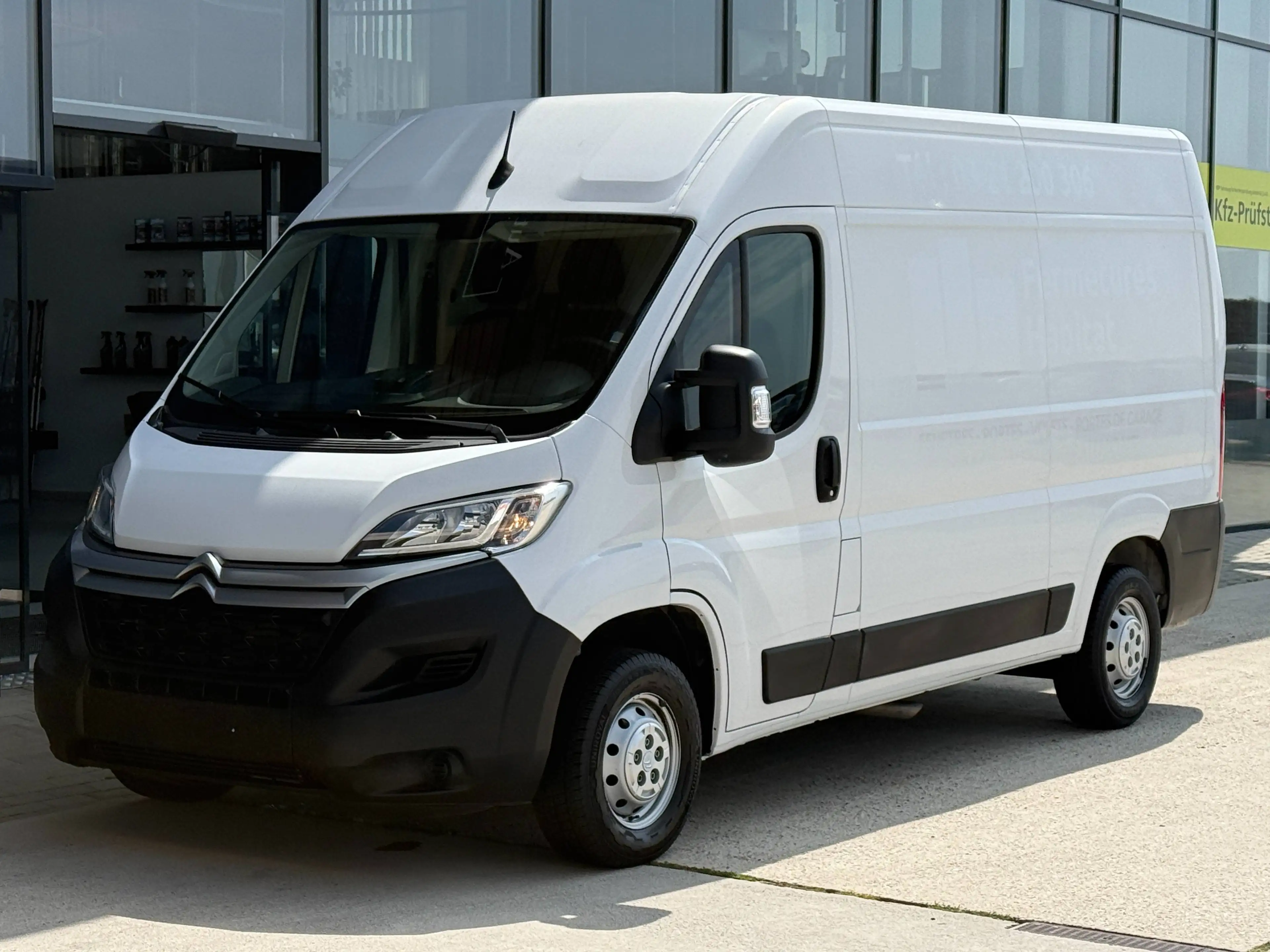 Citroen Jumper Jumper 30 BlueHDi 30 L2H2 NAVI/Tempomat/PDC — photo 3