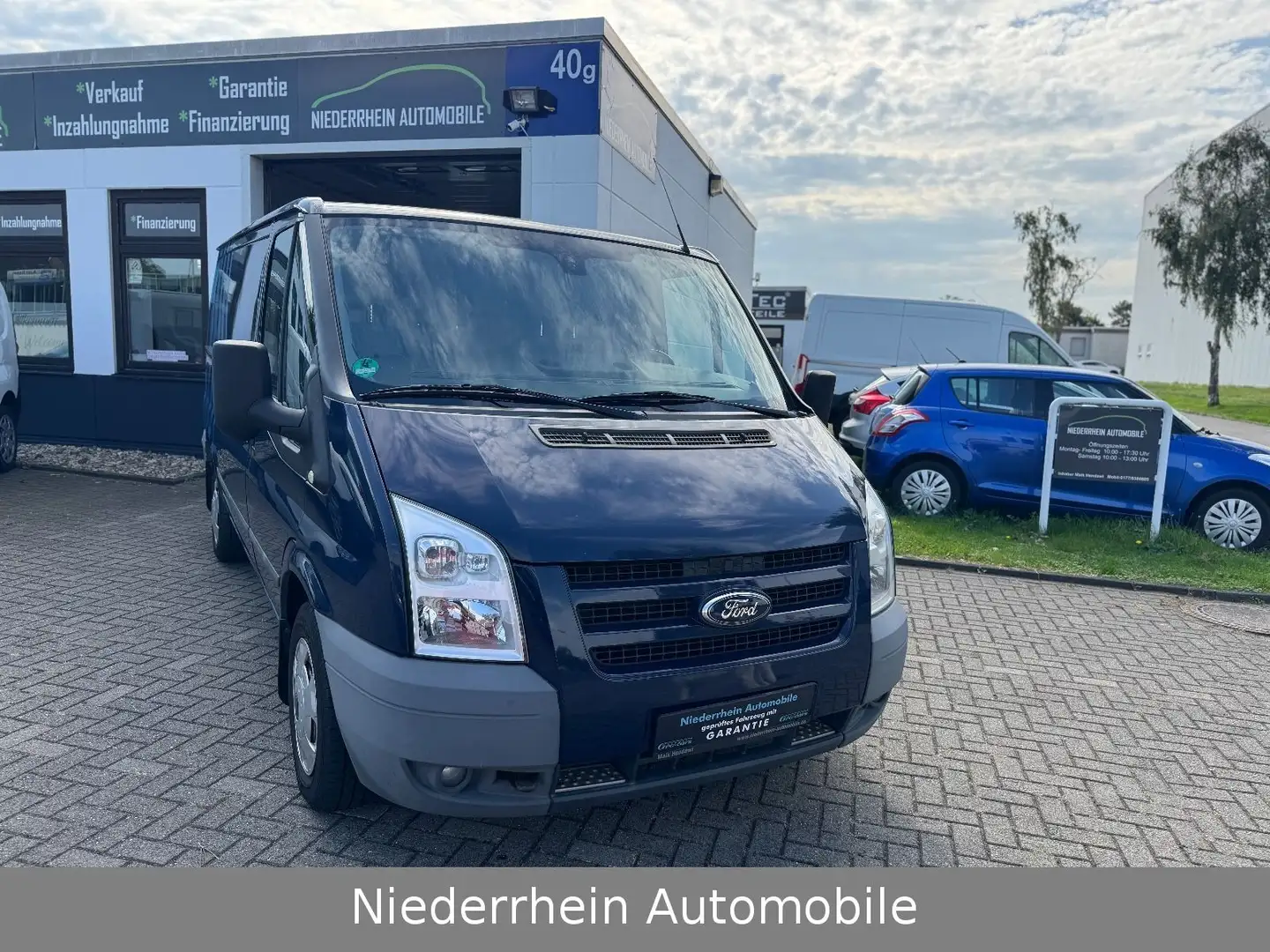 Ford Transit Kasten FT 300 M Trend LKW 1.Hand+Klima Blau - 1