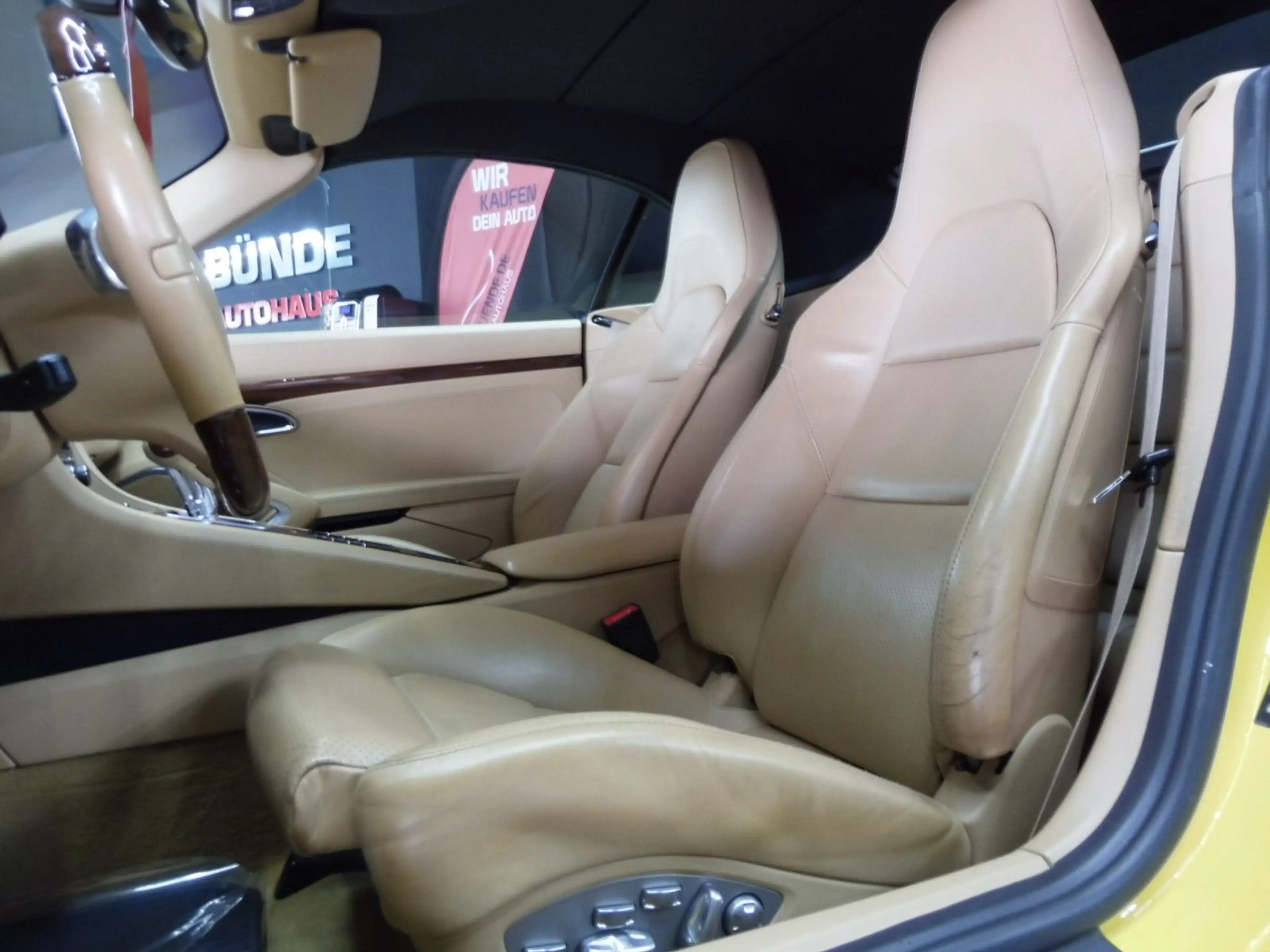 Porsche 991 911 Carrera 4 Cabriolet — photo 12