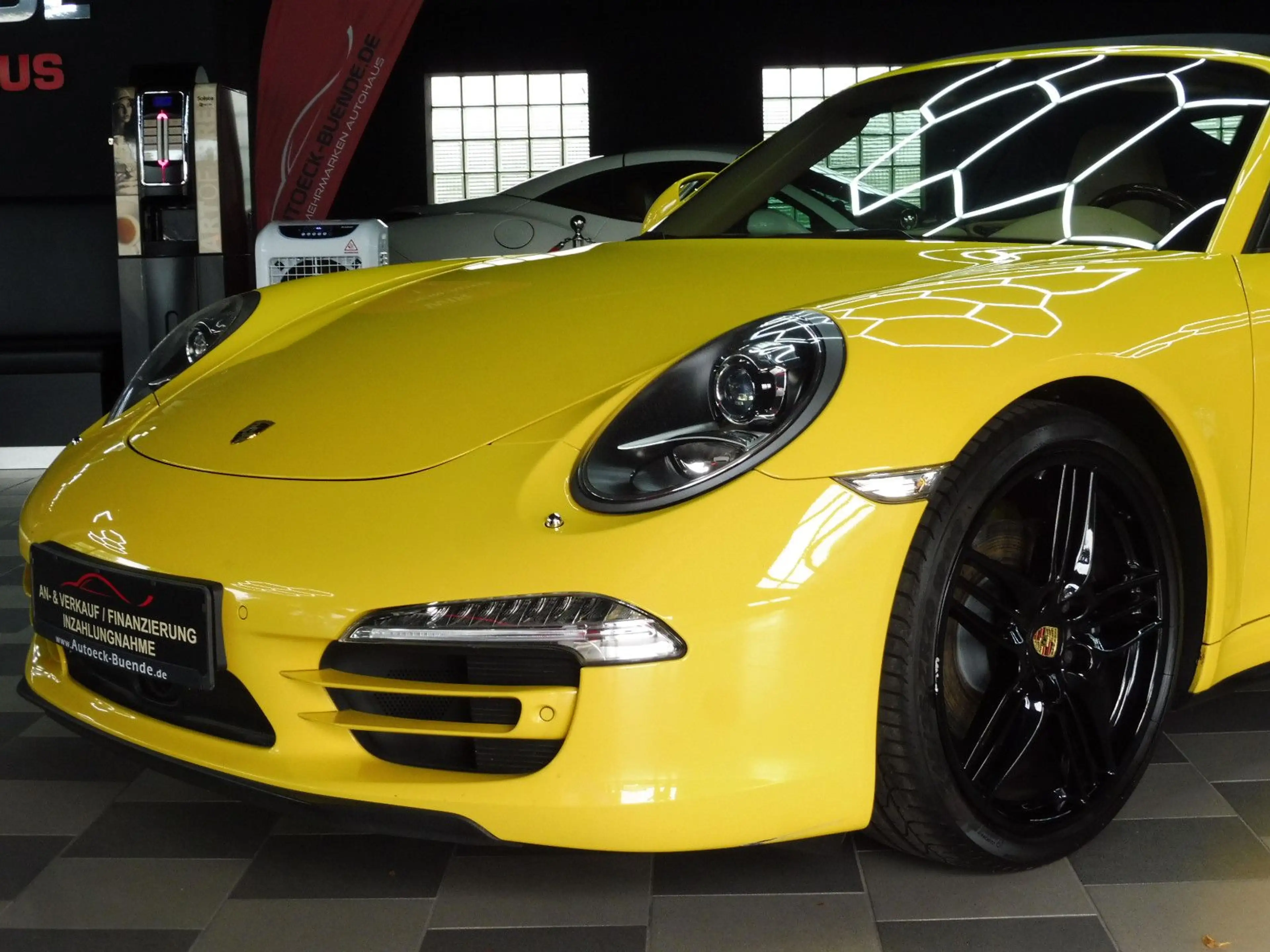 Porsche 991 911 Carrera 4 Cabriolet