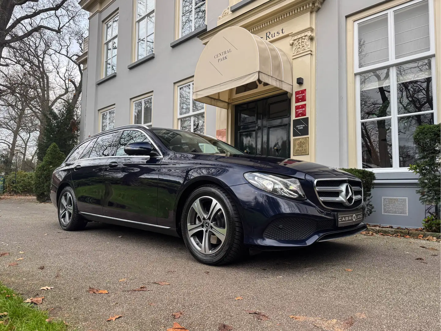 Mercedes-Benz E 250 Estate Burmester, 360 cam, Sfeerverl. Bleu - 1