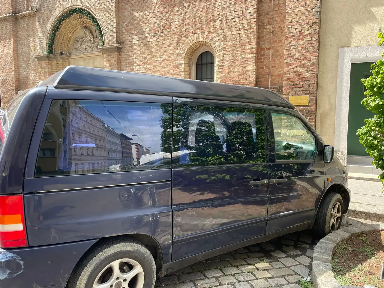Mercedes-Benz Vito L 114 2,6 t / 3000 mm Aut., foto 5