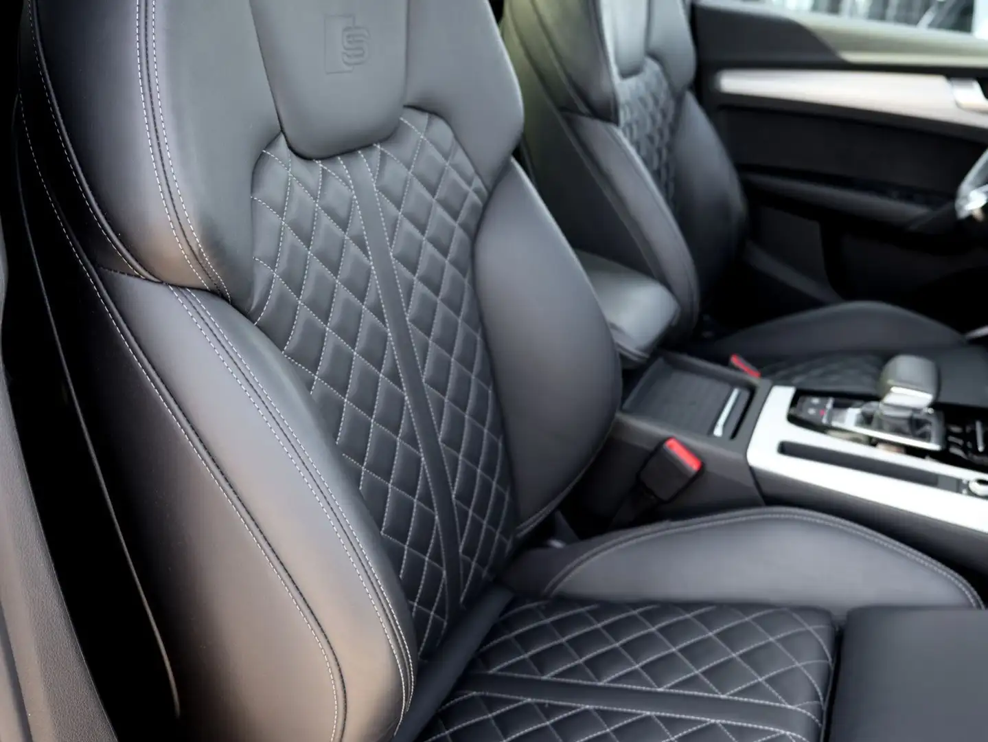 Audi Q5 40 TDI quattro - S LINE / PANORAMA / RAUTE Wit - 2