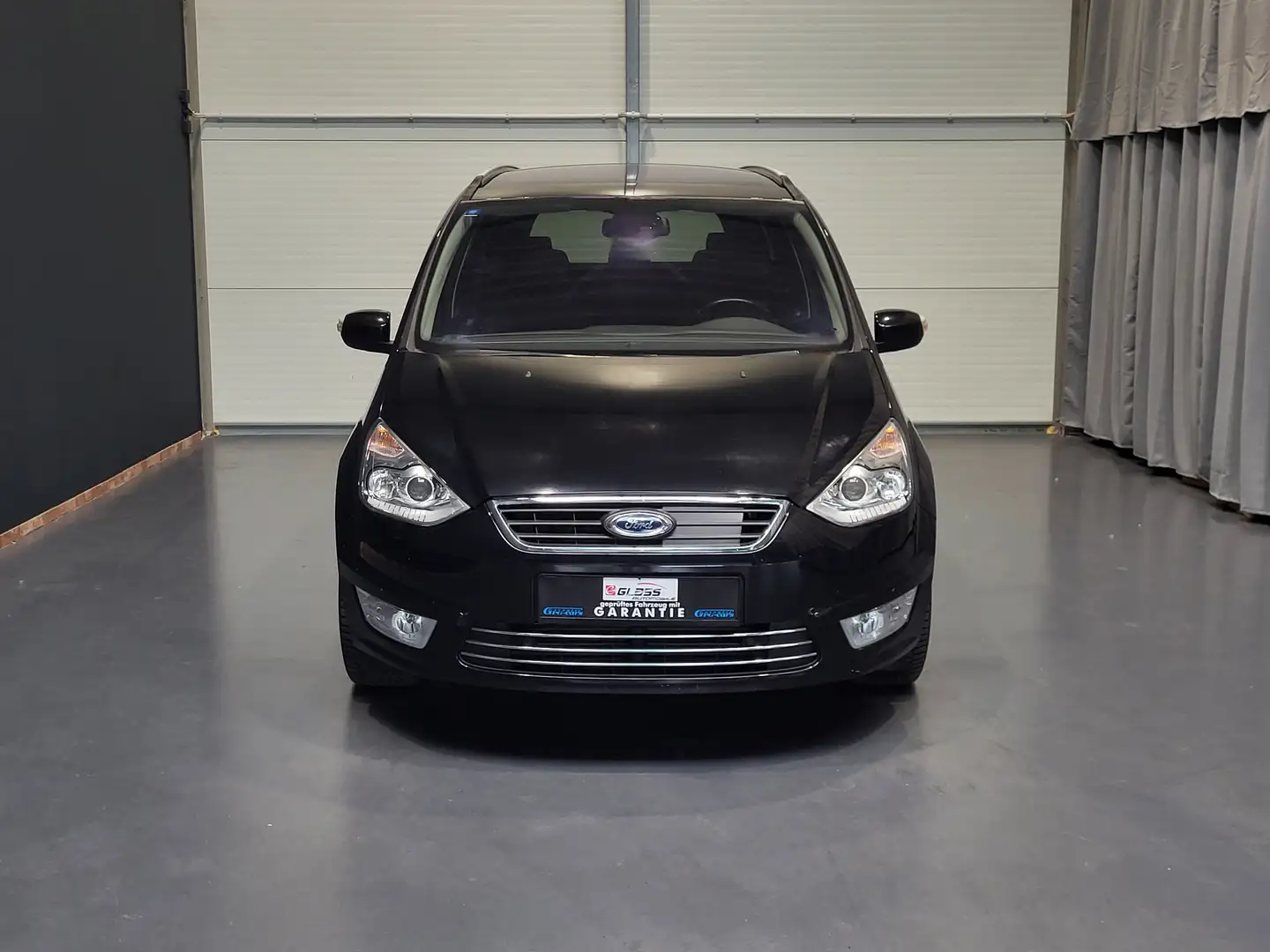 Ford Galaxy 2.0 SCTi Titanium *Navi| 7-Sitze| AHK| Pano* Schwarz - 2