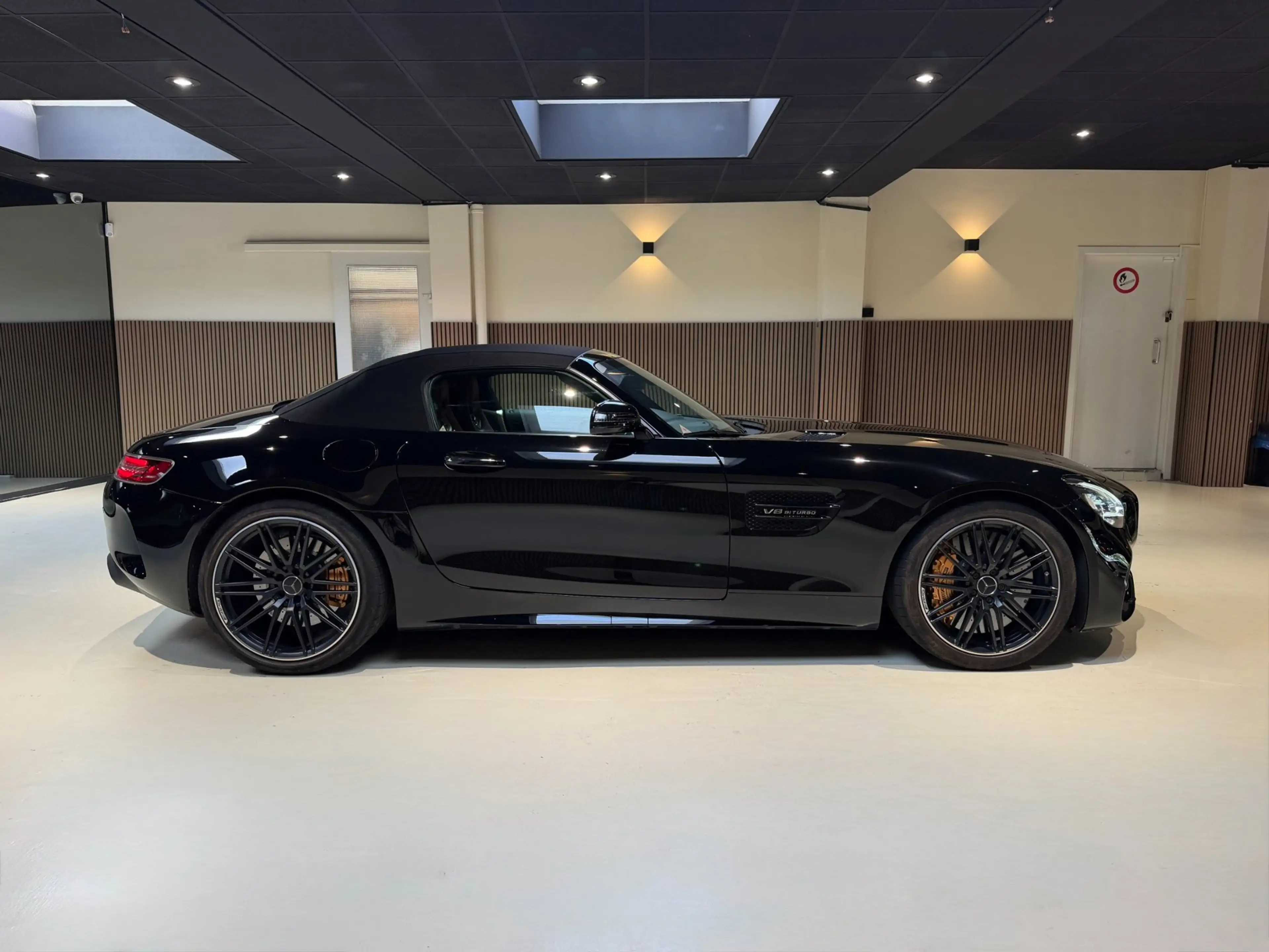 Mercedes-Benz AMG GT Roadster 4.0 C|Airscarf|Burmester|Memory|Keramisch — photo 9