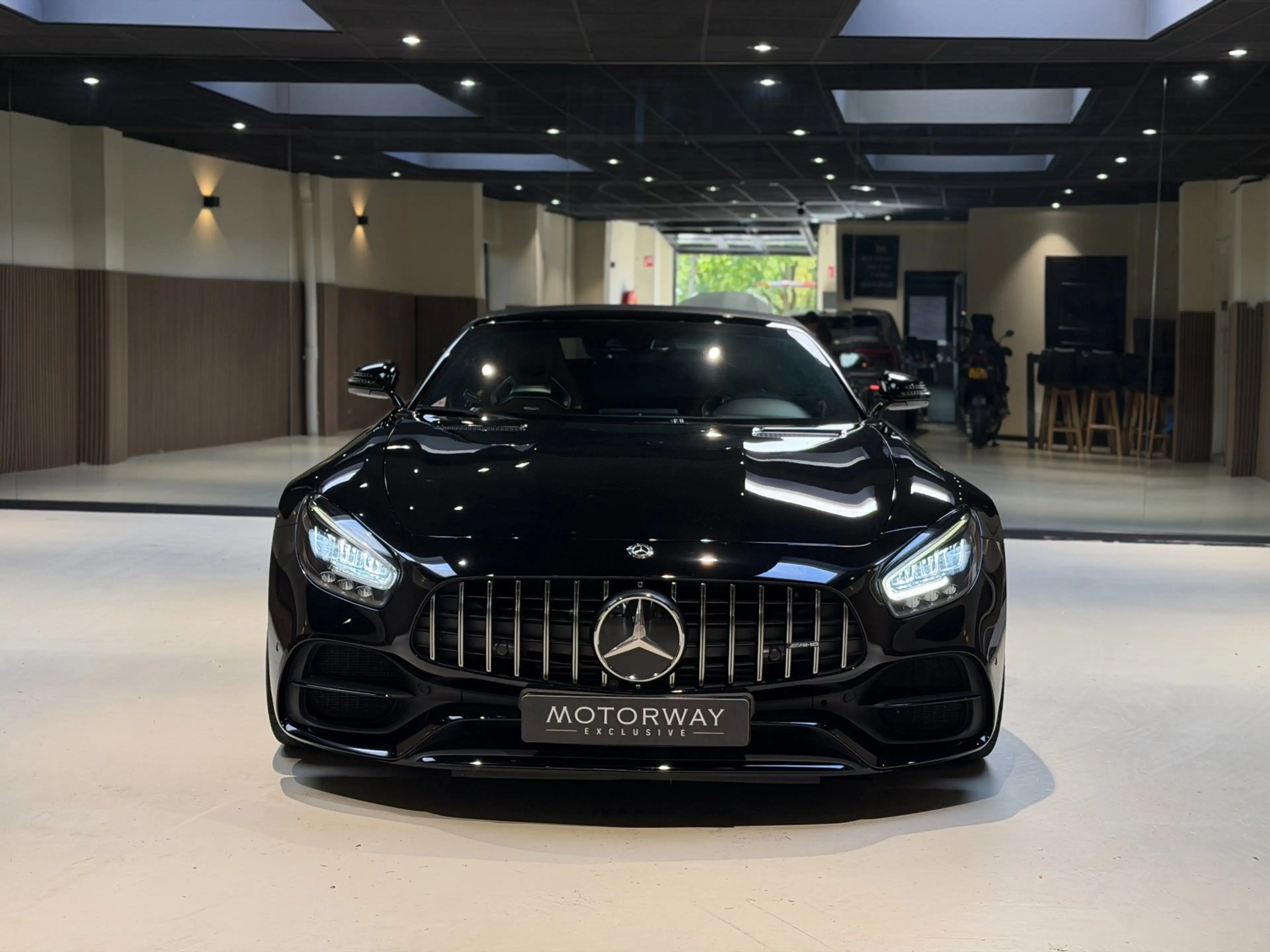 Mercedes-Benz AMG GT Roadster 4.0 C|Airscarf|Burmester|Memory|Keramisch — photo 2