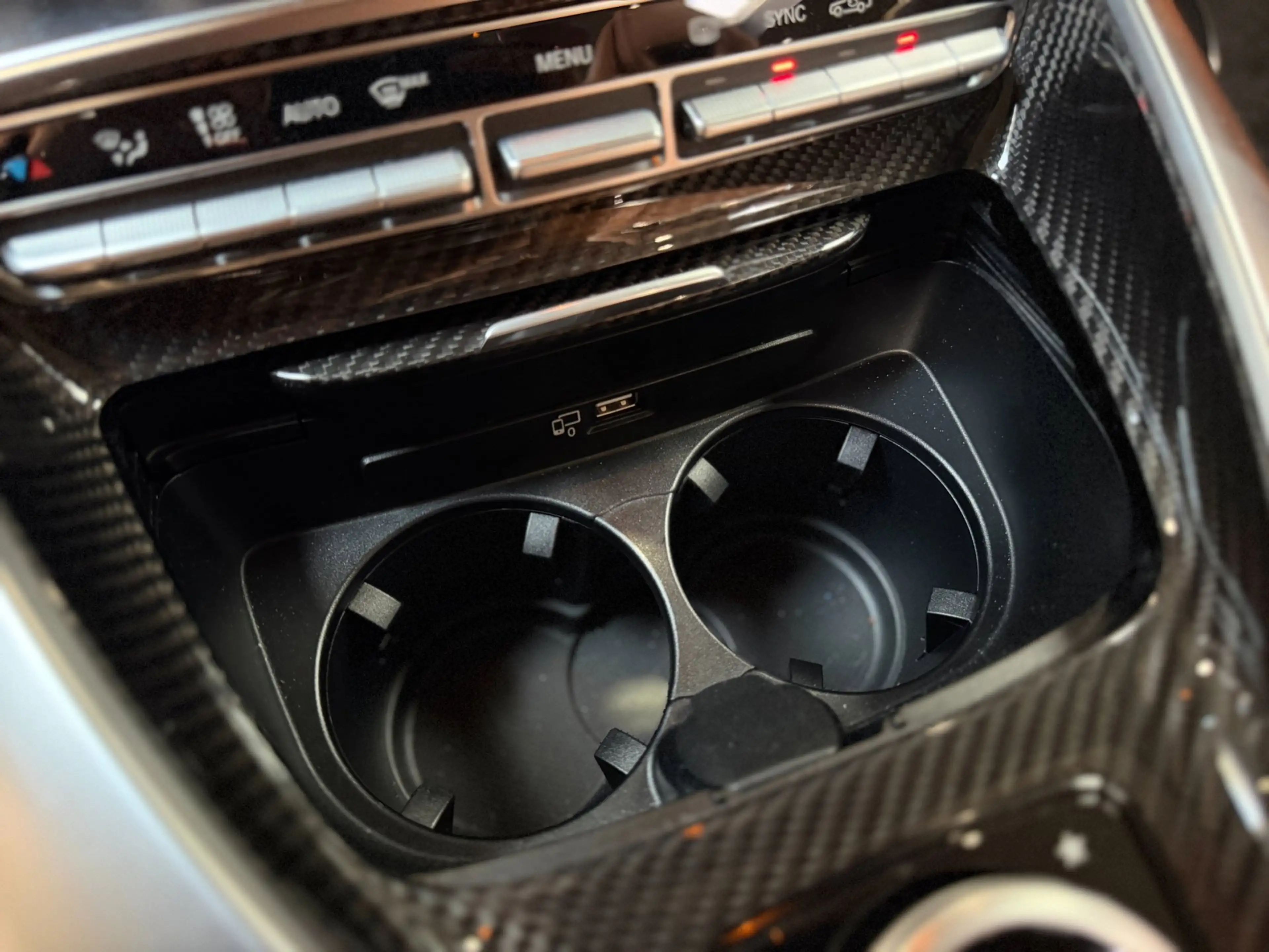 Mercedes-Benz AMG GT Roadster 4.0 C|Airscarf|Burmester|Memory|Keramisch — photo 47
