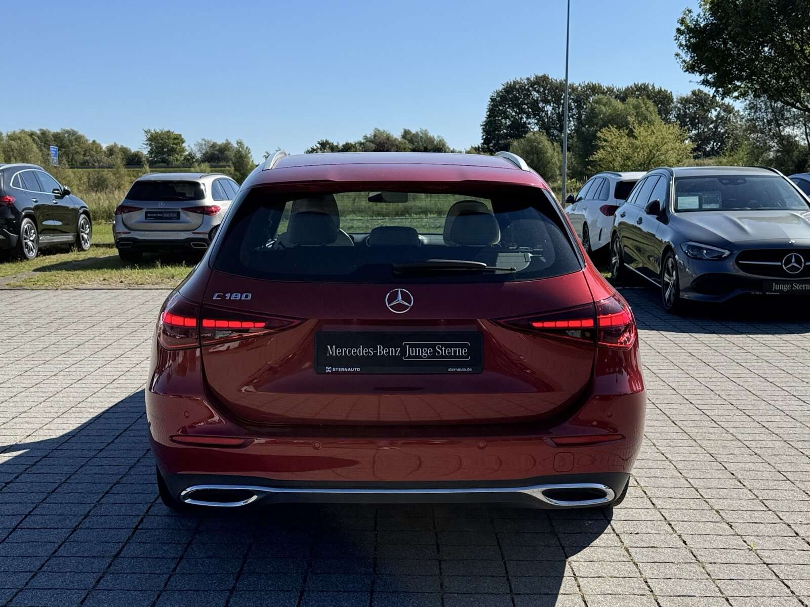 Mercedes-Benz C 180