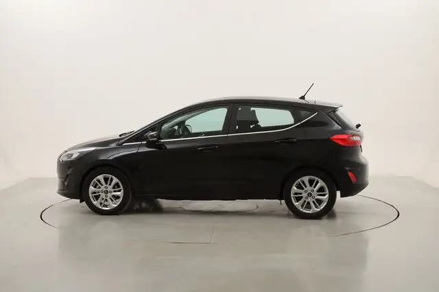 Ford Fiesta view 2